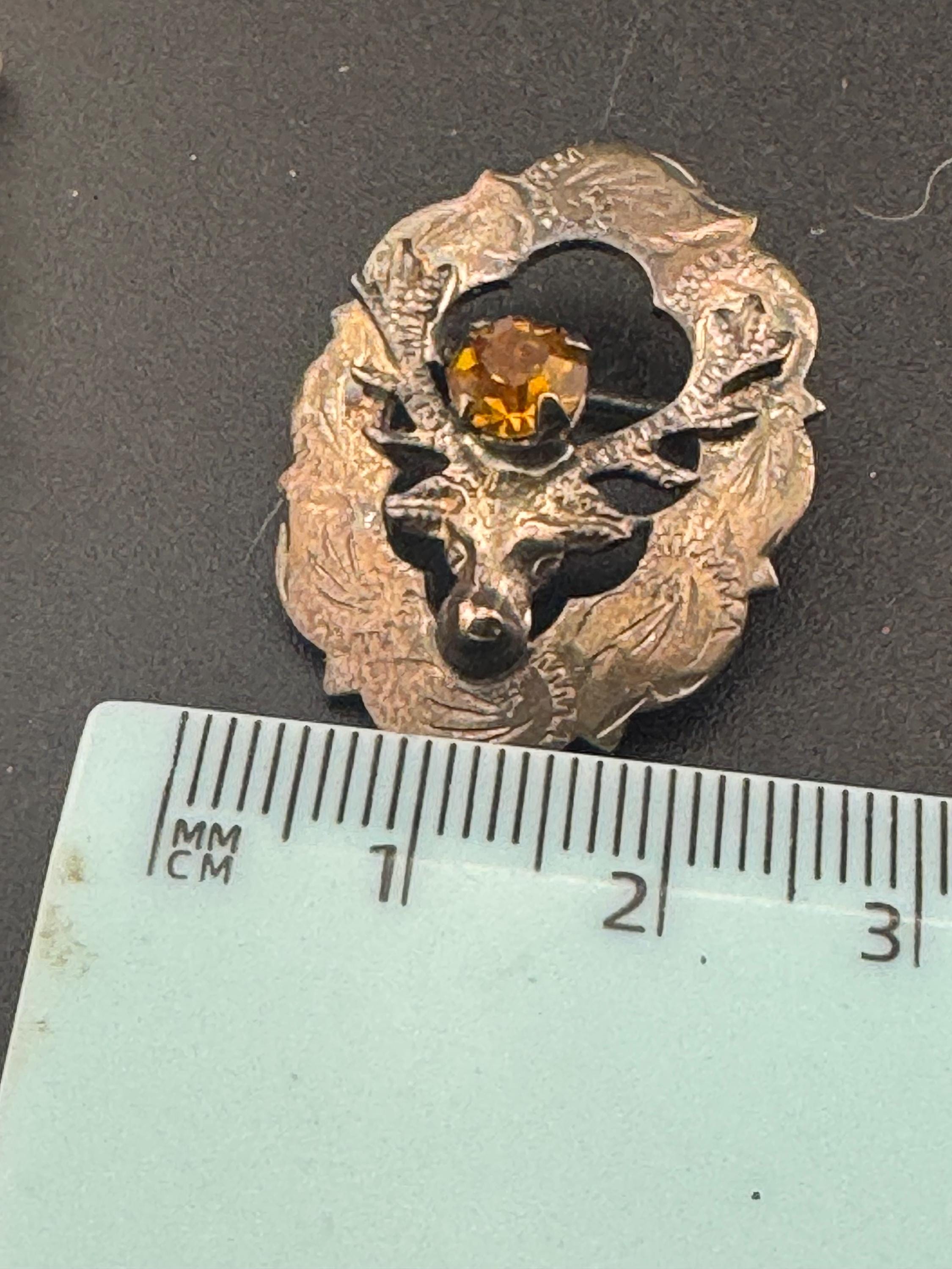 Vintage Scottish citrine glass highland stag Brooch, silver plated