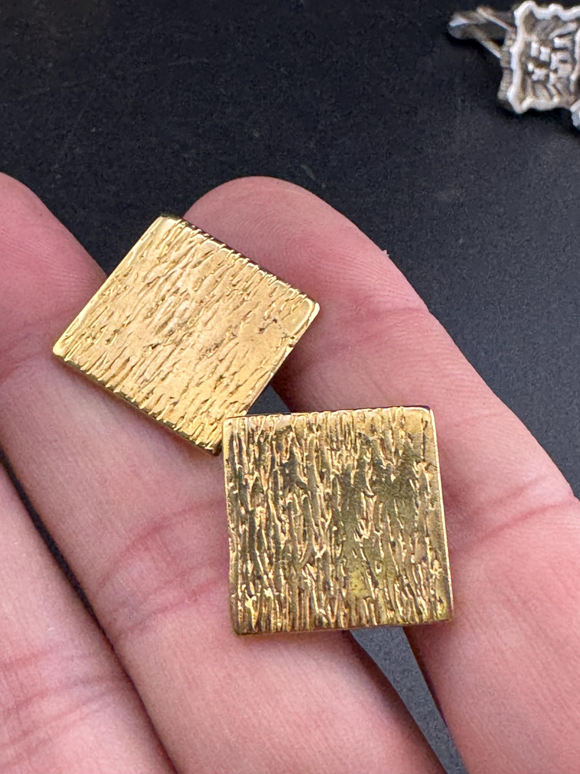 Brutalist 1970s men’s bark cufflinks vintage modernist design