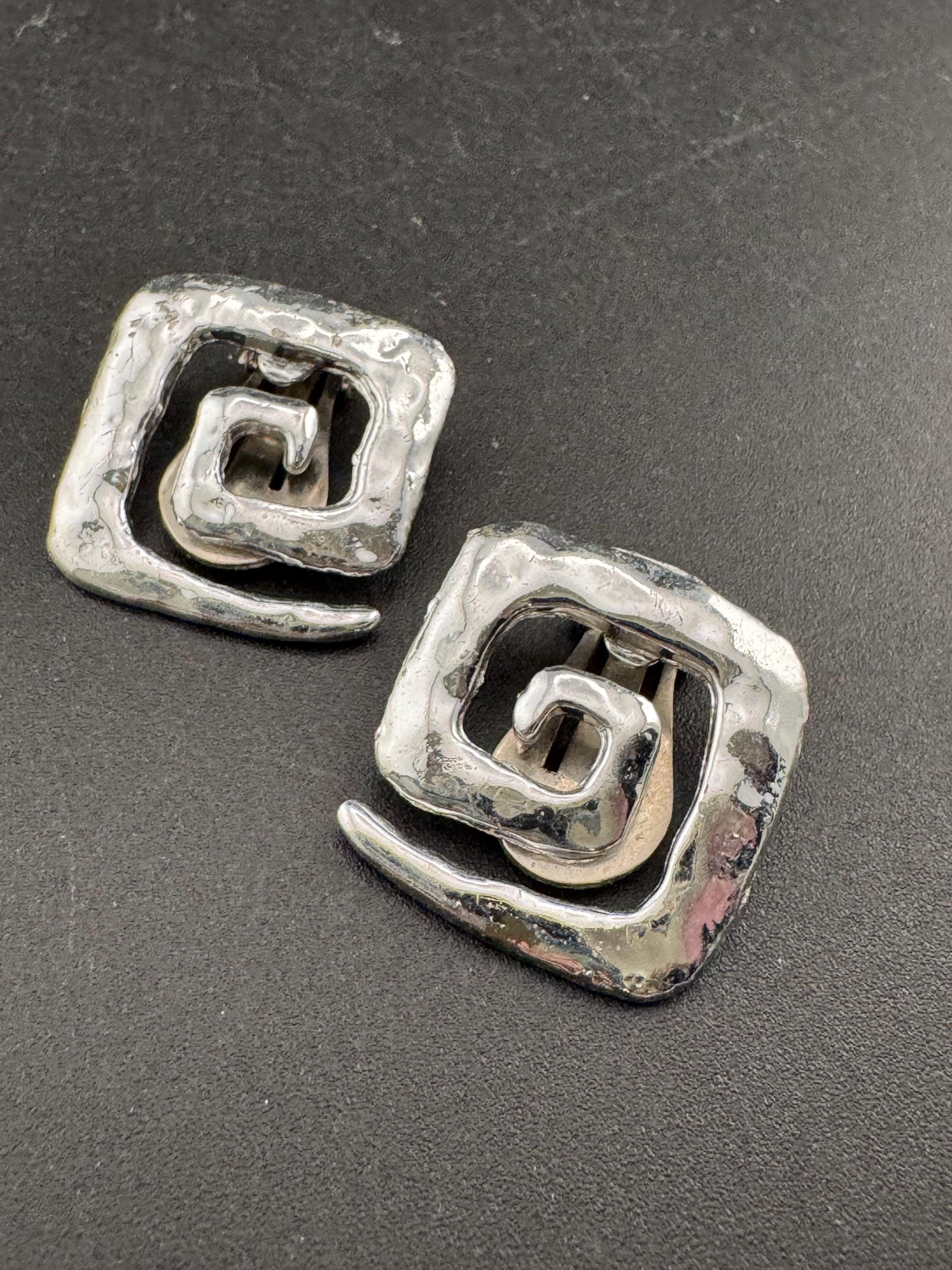 Vintage silver tone glossy Greek key clip on square earrings 80s