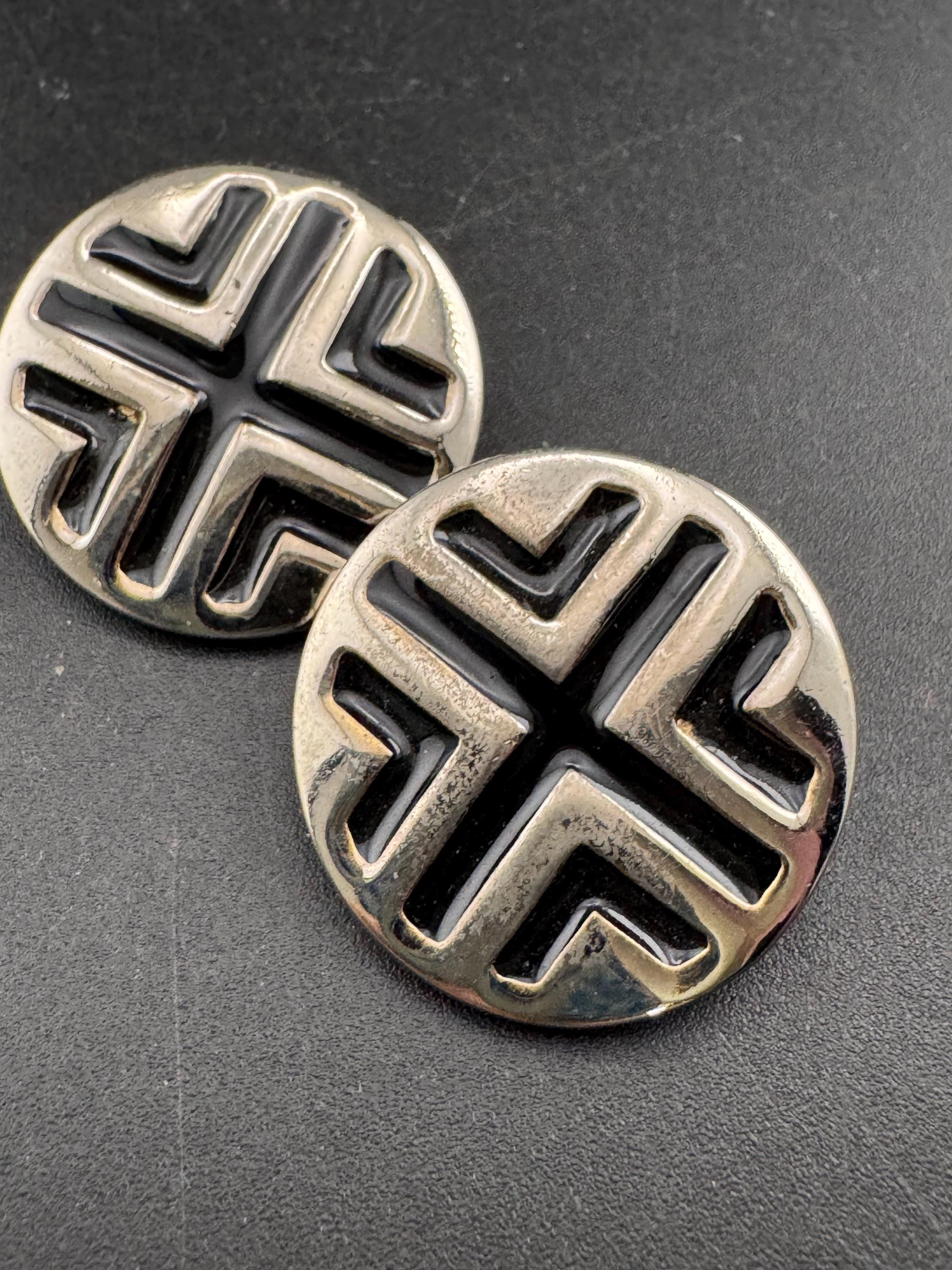 Vintage silver and black enamel round button clip on earrings 2.5cm