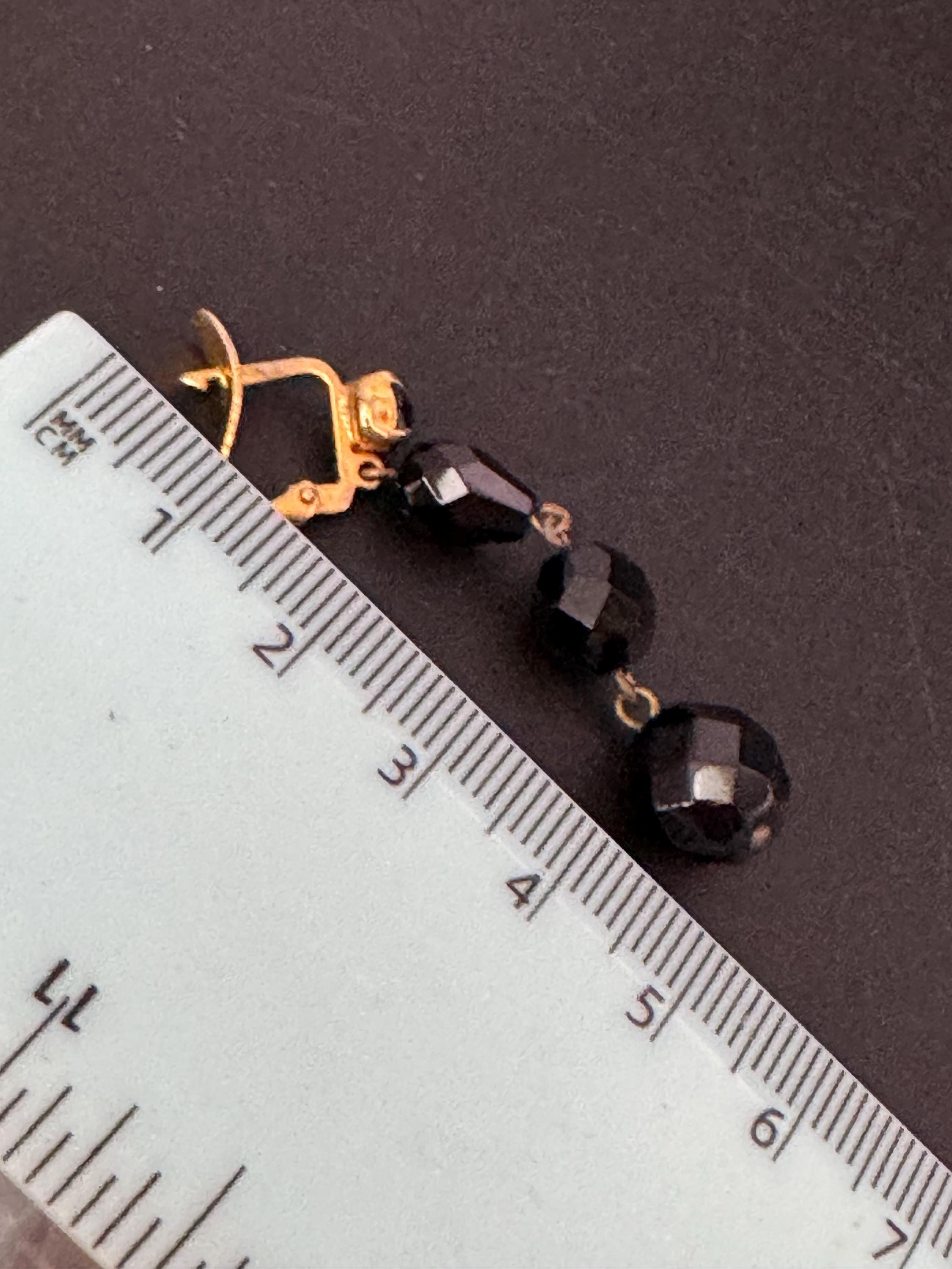 Vintage 5cm black faceted Glass Beaded Drop Earrings: lever back, Pierced
