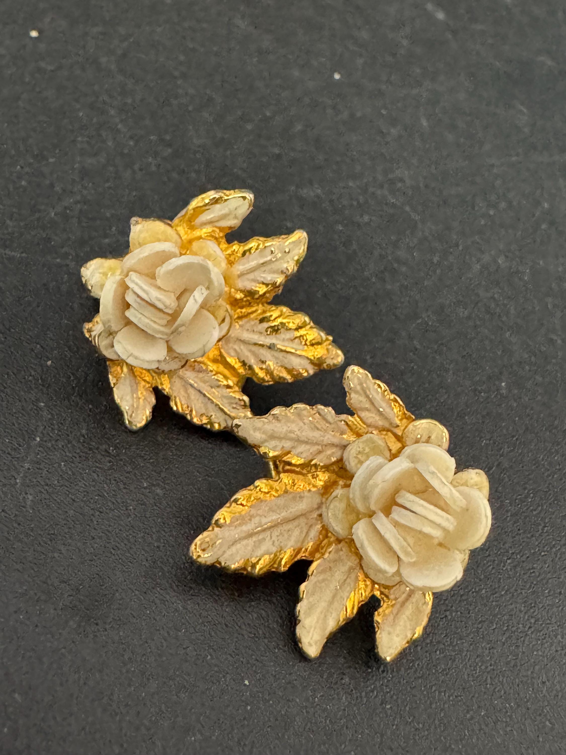 Vintage cream cold painted enamel floral rhinestone clip on earrings