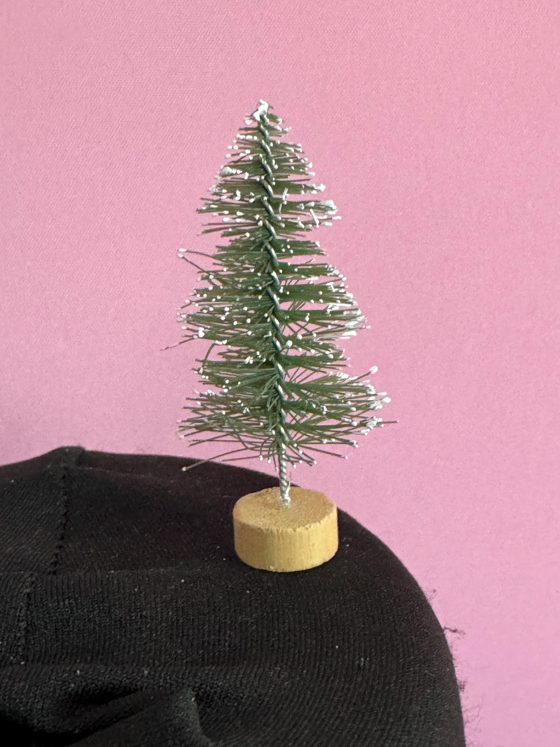 Miniature Christmas Tree Cake Toppers: 6cm mid Green Craft Trees (Set of 5)