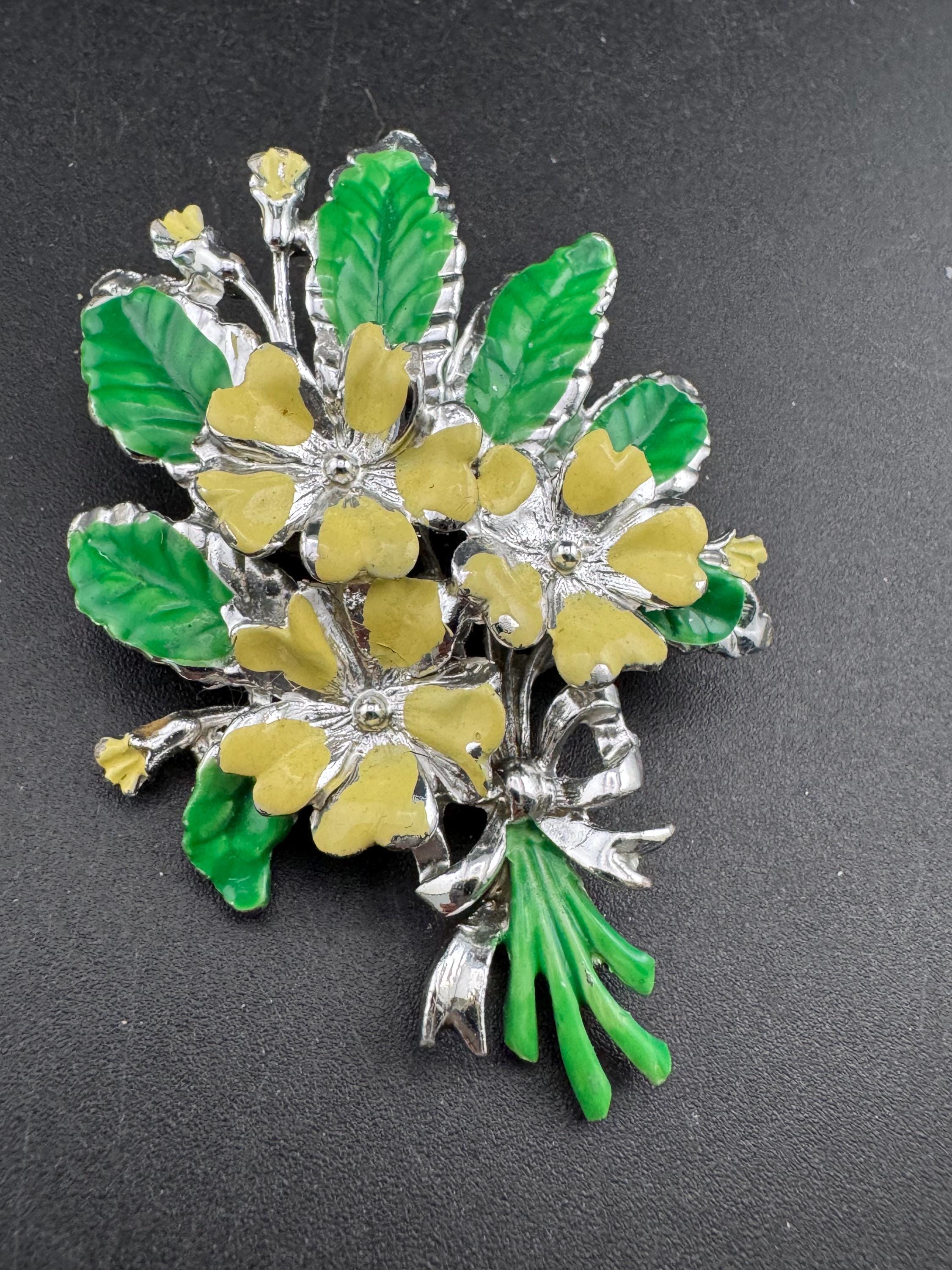 Vintage Enamel Exquisite floral birthday series brooch, yellow primrose flowers