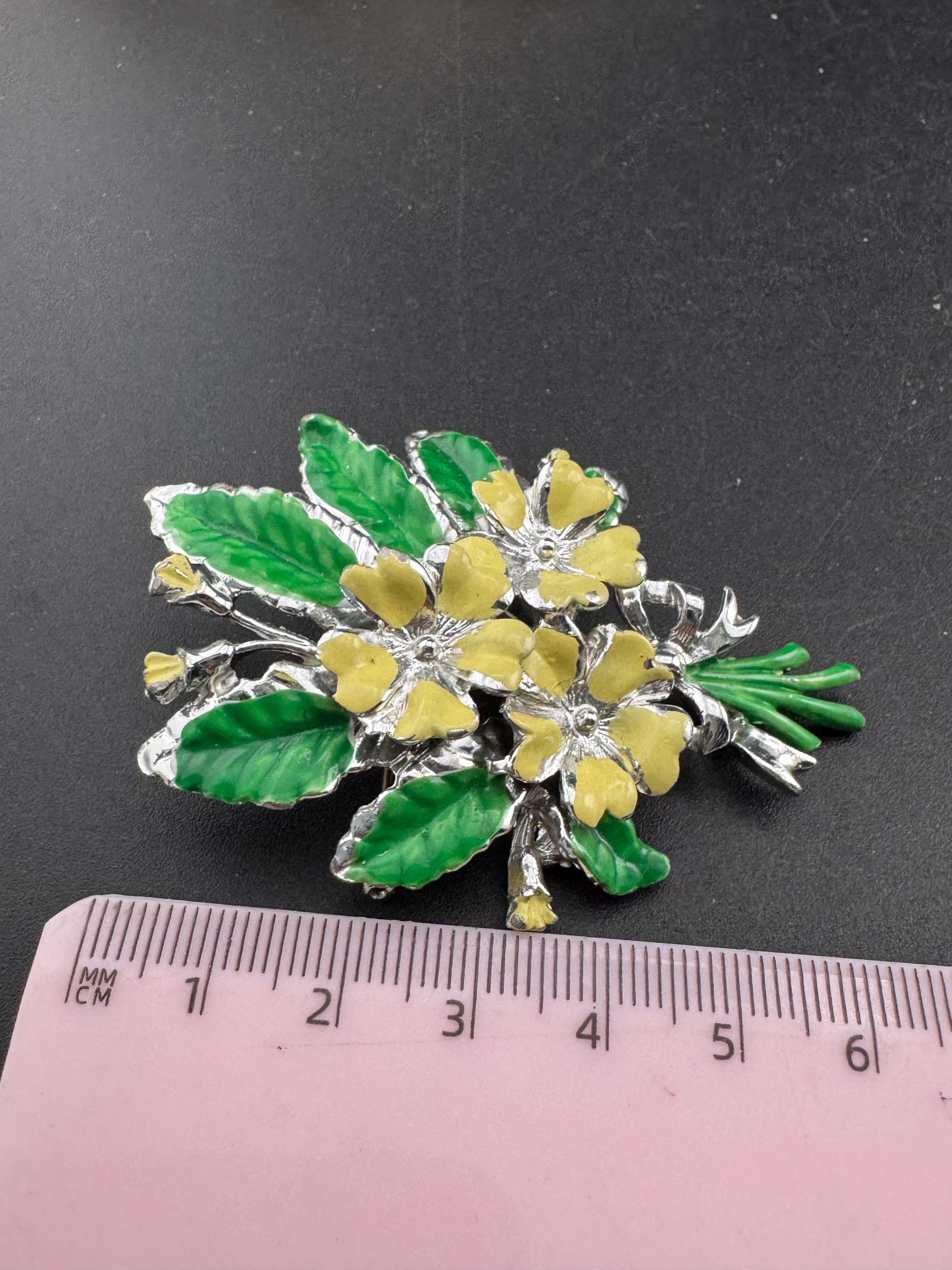 Vintage Enamel Exquisite floral birthday series brooch, yellow primrose flowers