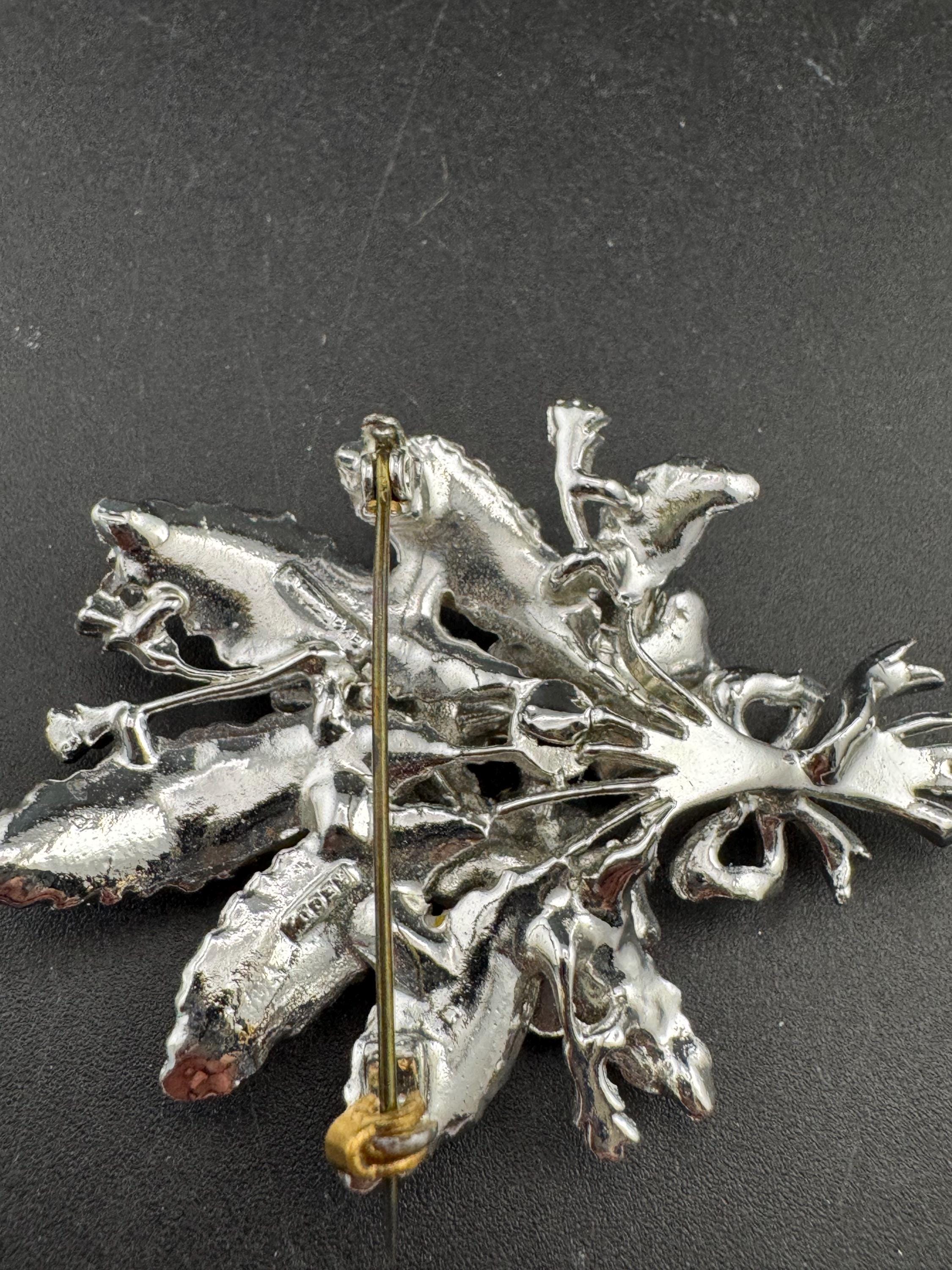 Vintage Enamel Exquisite floral birthday series brooch, yellow primrose flowers