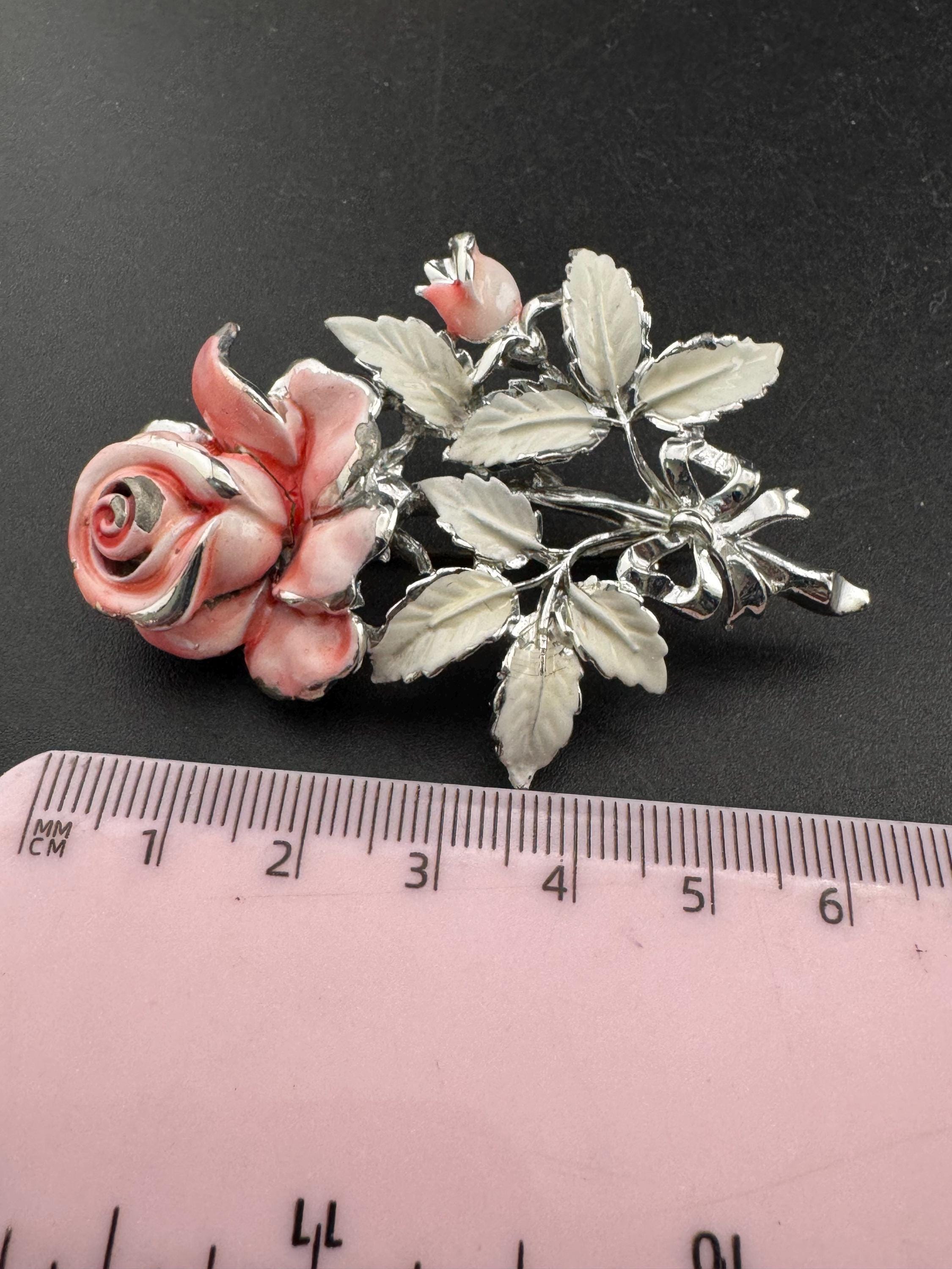 Vintage Enamel Exquisite floral birthday series brooch, pink rose flowers