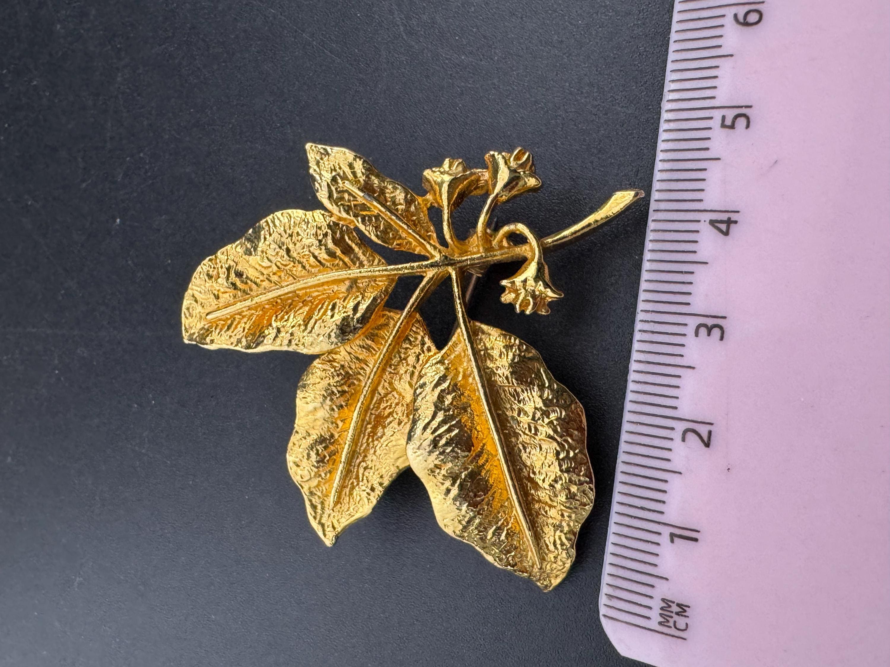 Vintage signed Exquisite gold leaf brooch; mid century