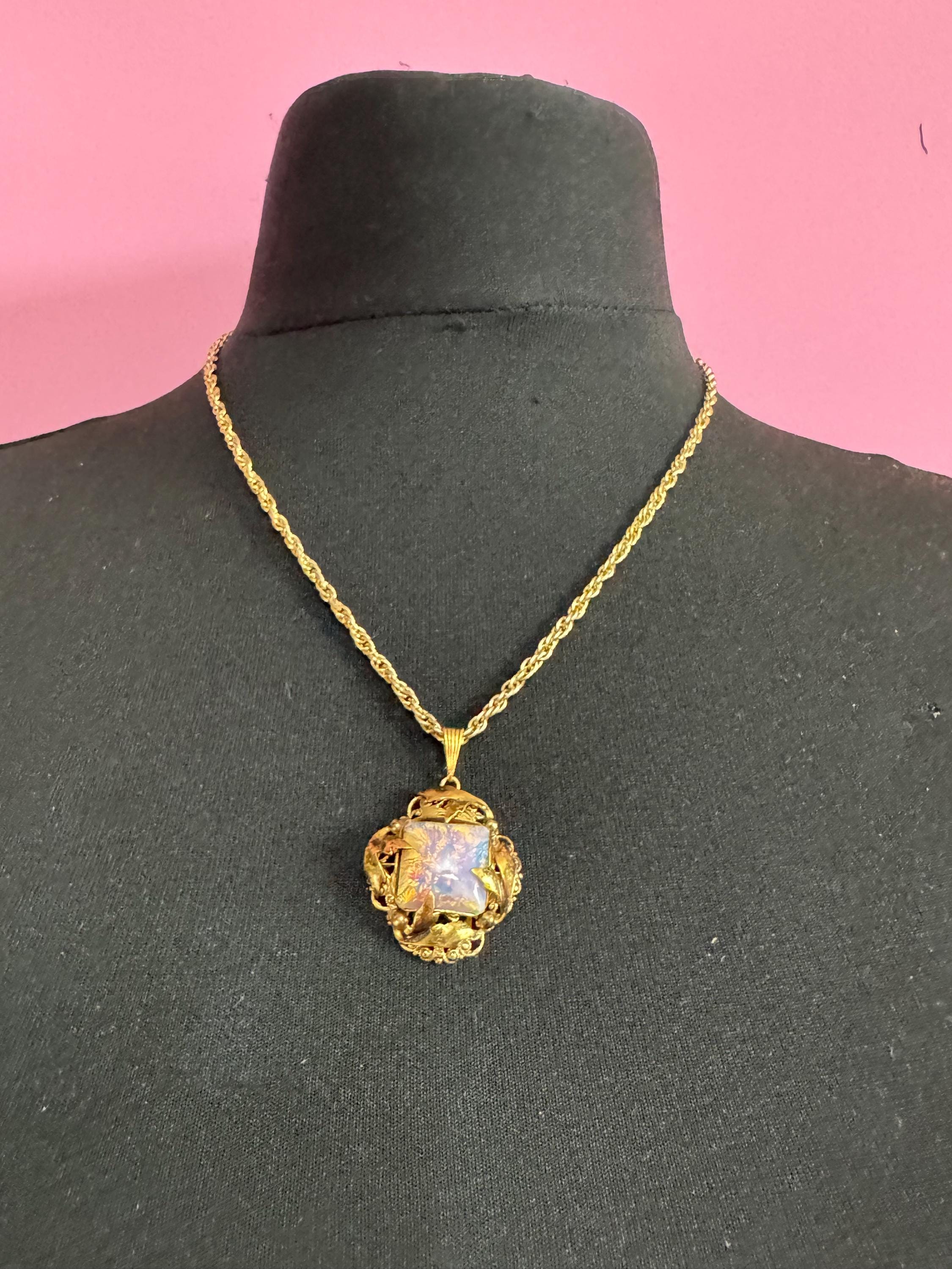 Vintage pink opaline cabochon Pendant Necklace, Czech filigree on later rope chain