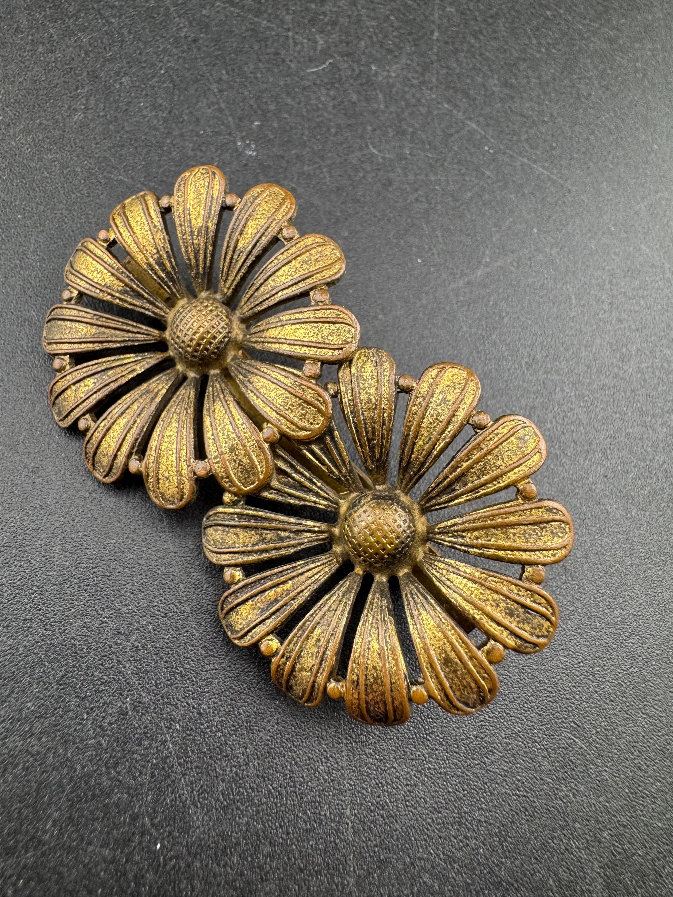 Art Deco Czech brass floral brooch 1920s 1930s