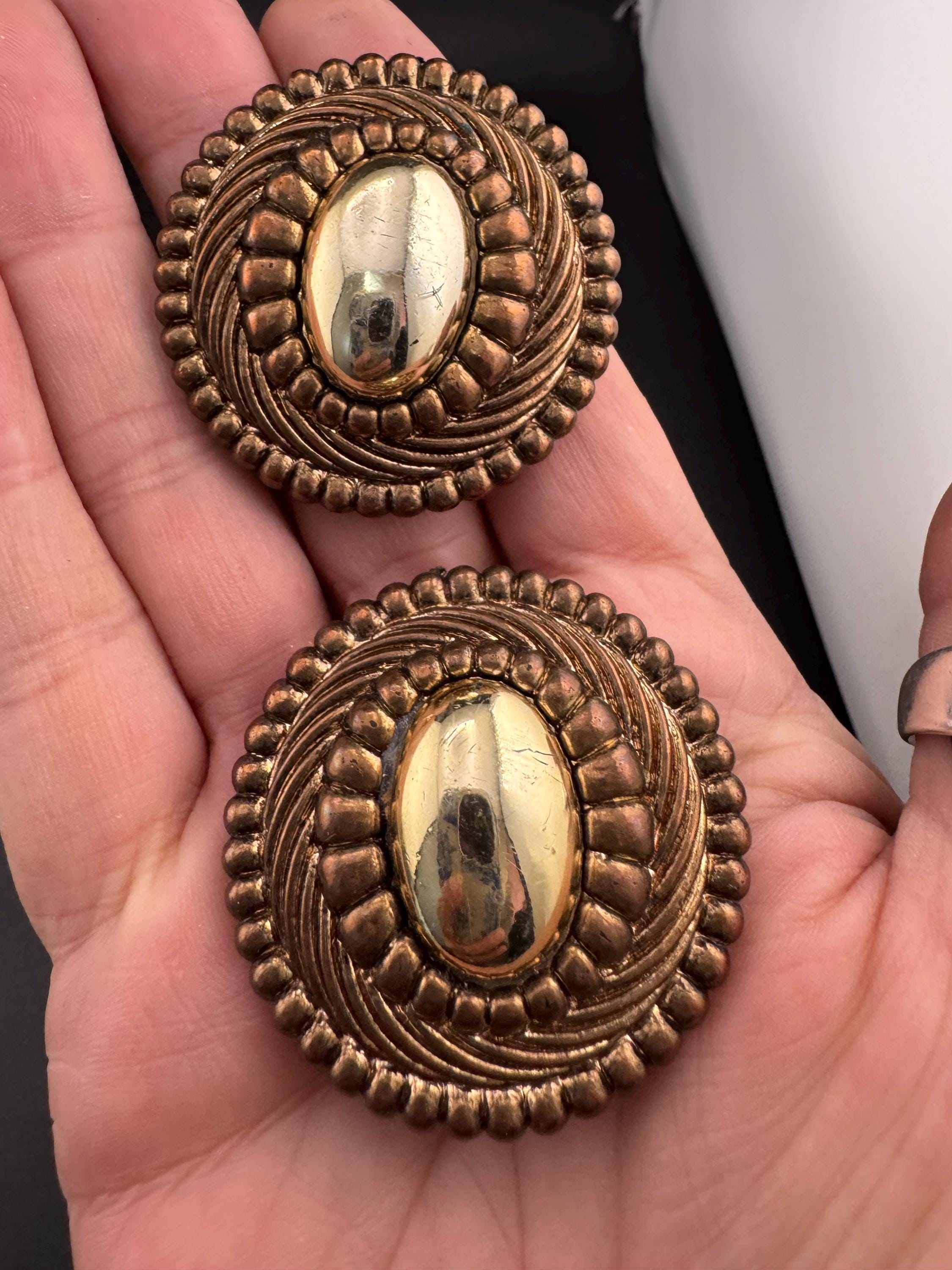 oversized round copper gold tone plastic and metal clip on earrings