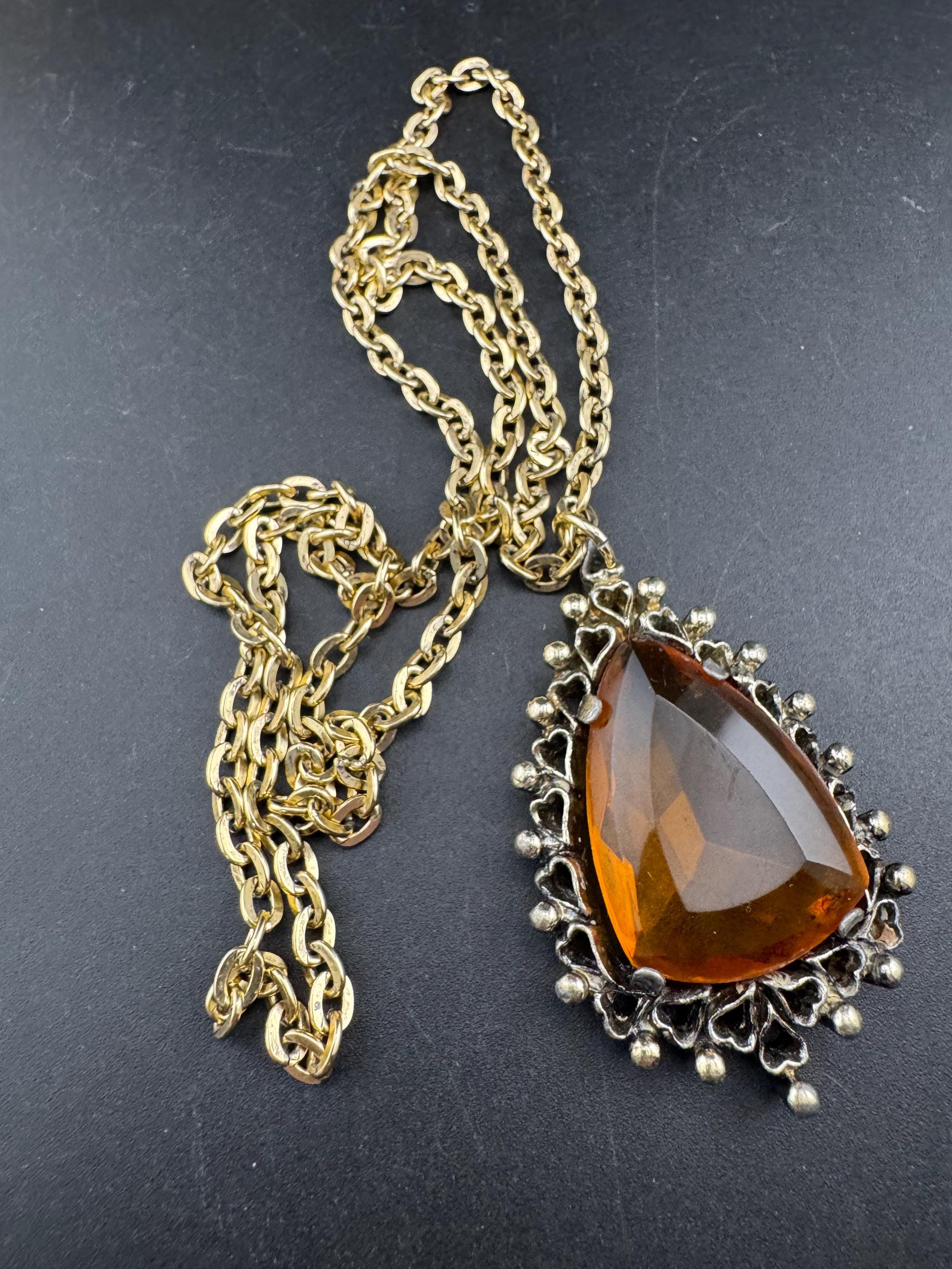 Vintage gold tone orange amber faceted Glass teardrop pendant necklace on 72cm chain