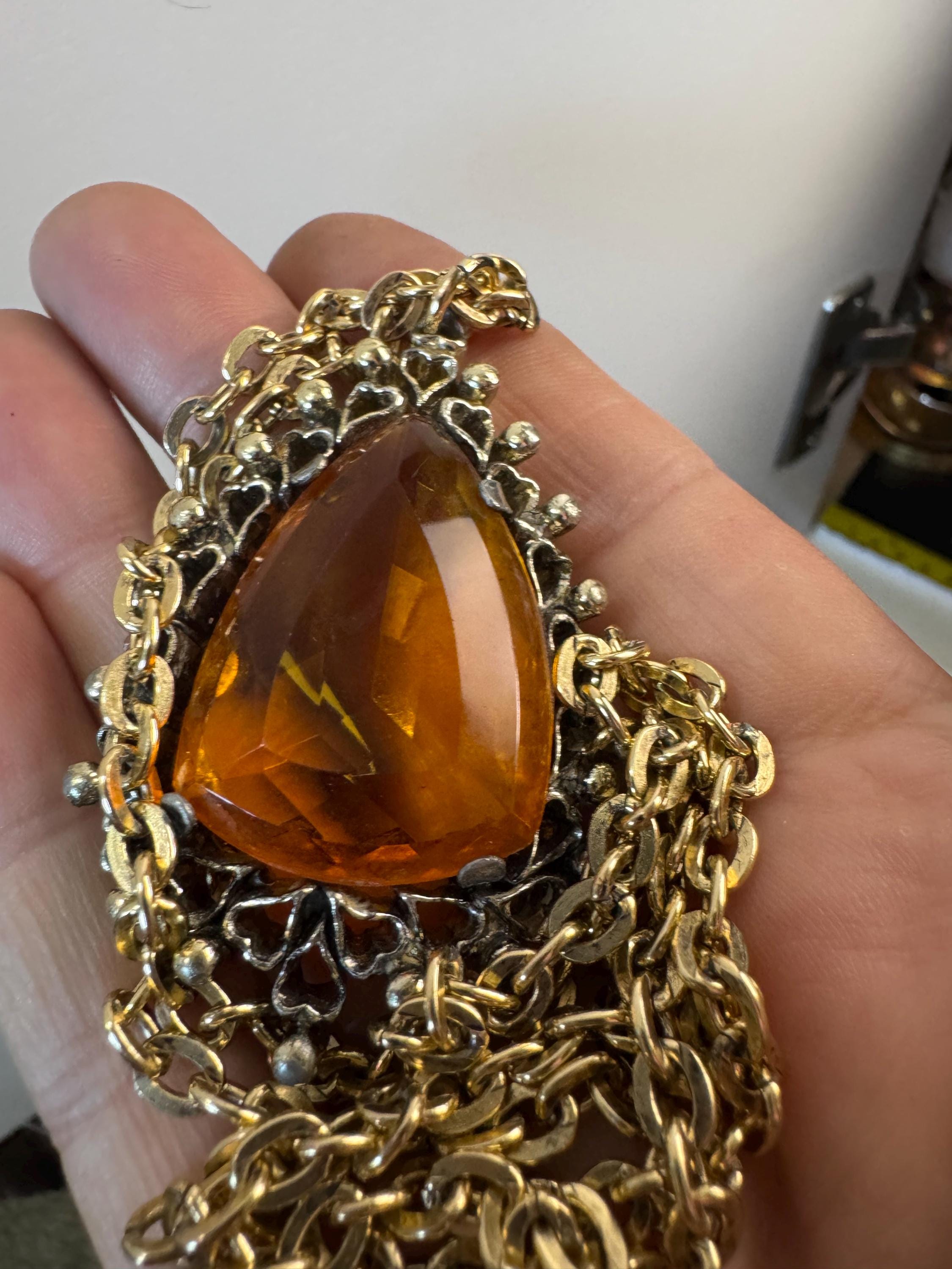 Vintage gold tone orange amber faceted Glass teardrop pendant necklace on 72cm chain