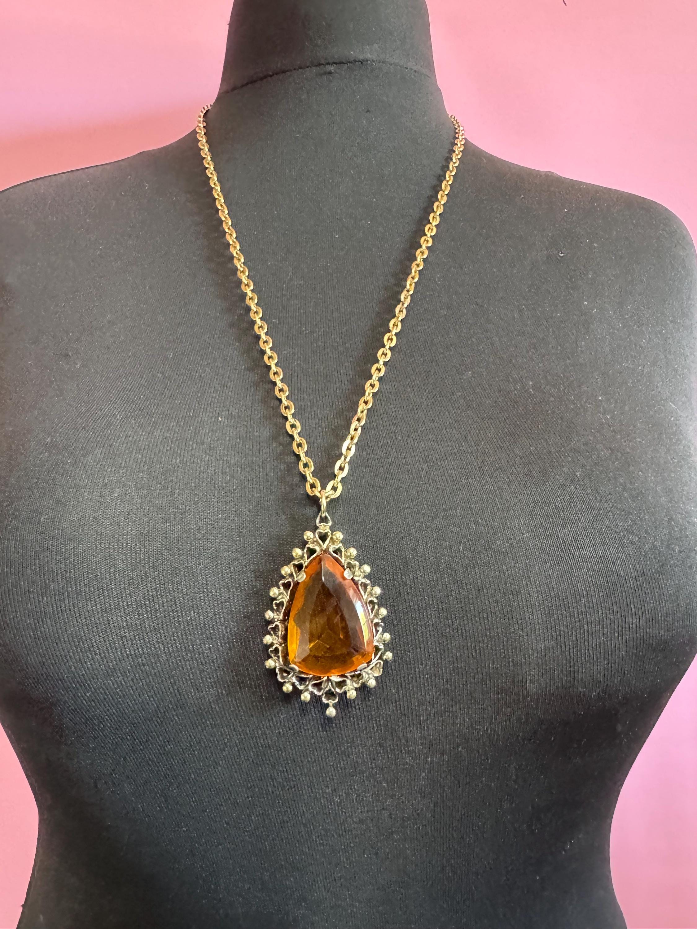 Vintage gold tone orange amber faceted Glass teardrop pendant necklace on 72cm chain
