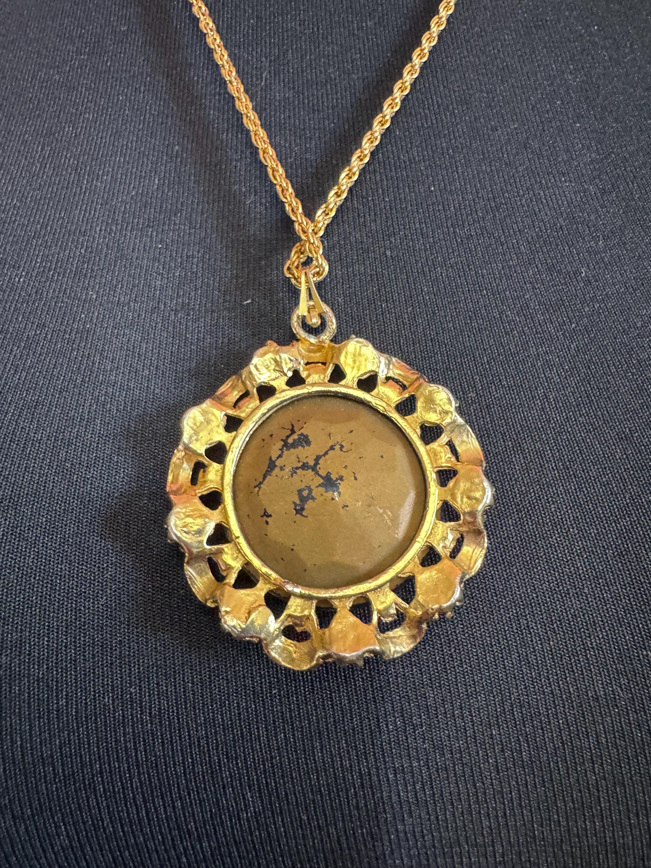 Vintage Purple amethyst Glass gold tone round pendant 1970s brutalist modernist