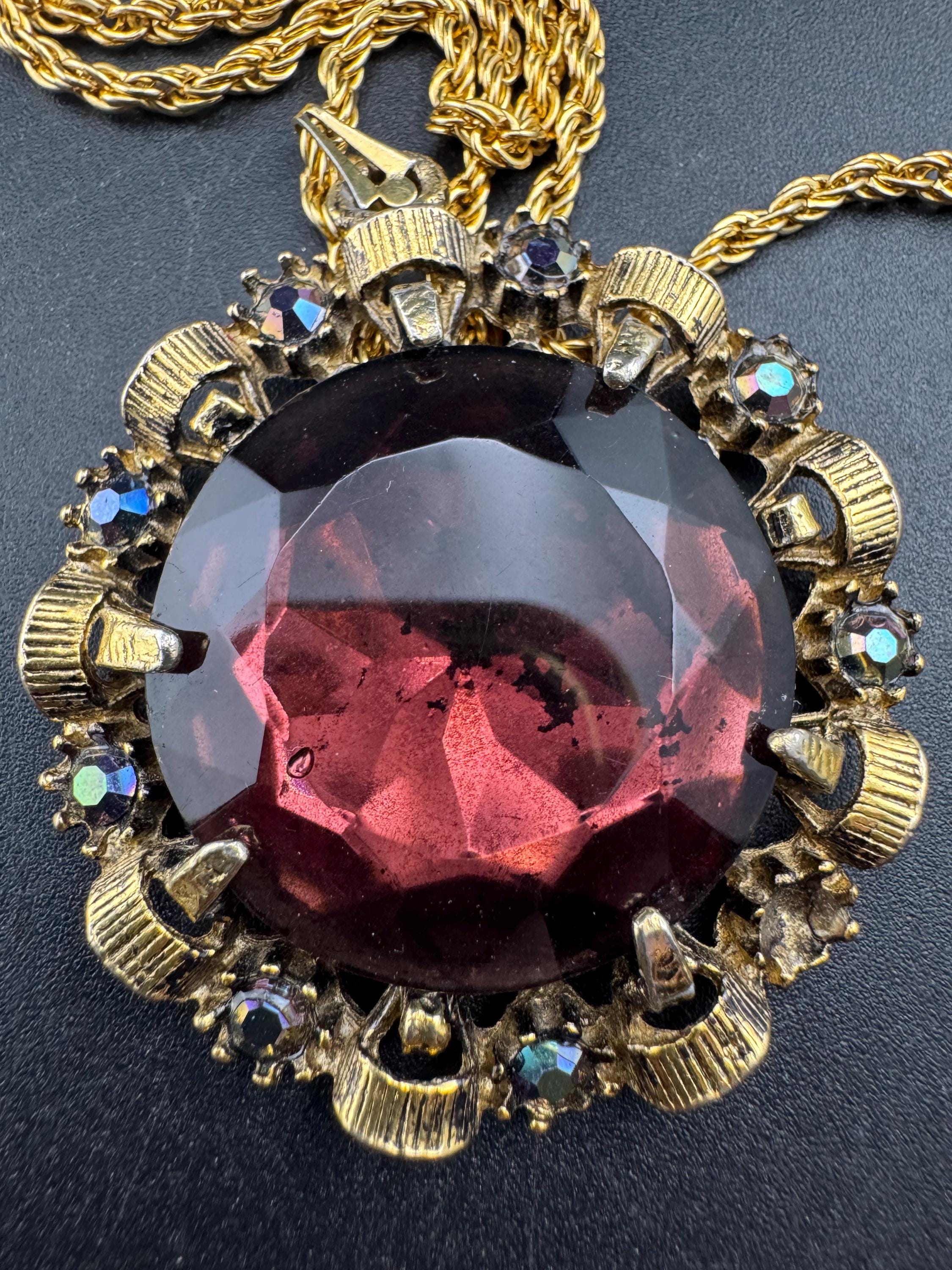 Vintage Purple amethyst Glass gold tone round pendant 1970s brutalist modernist
