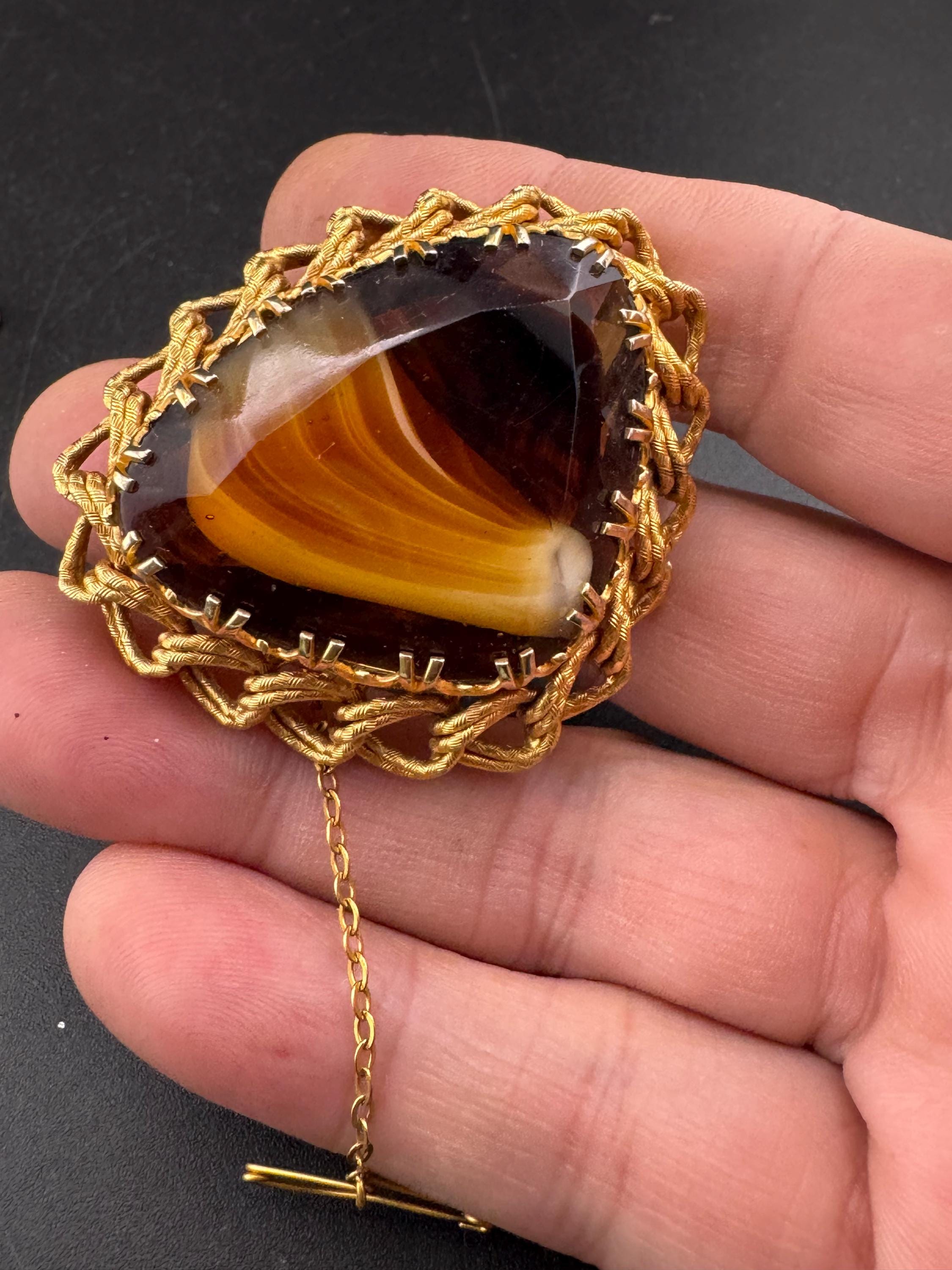 Vintage brown Celtic Brooch: Faux Agate Givre Glass, 1960s