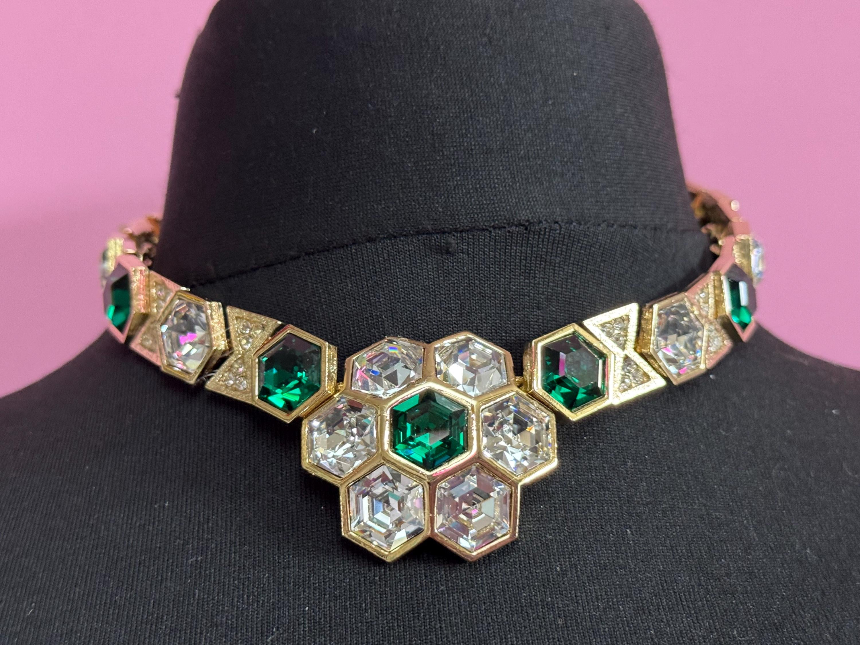 Vintage Swarovski Crystal Choker: emerald green Rhinestone Gold Tone Necklace