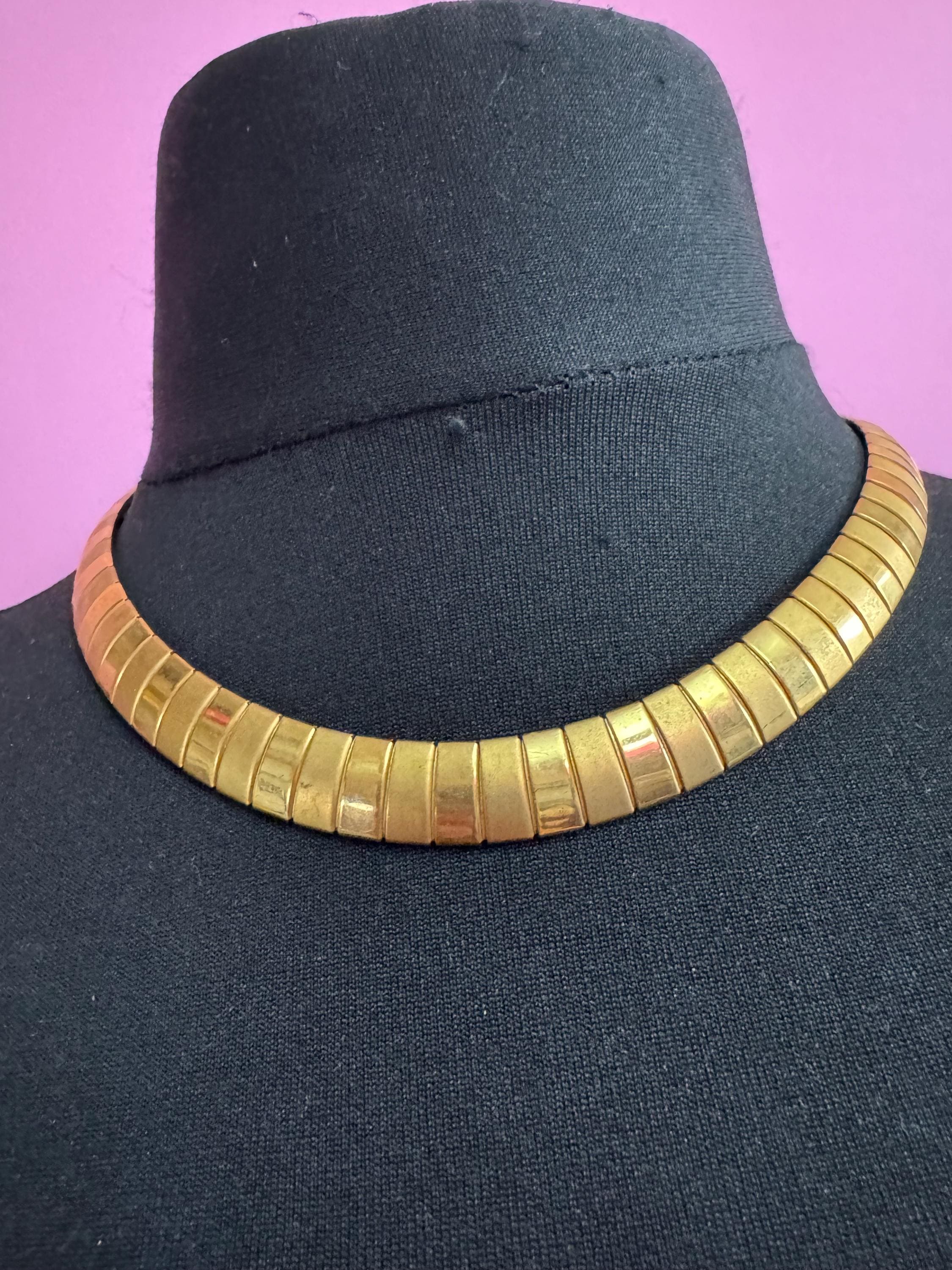 Two tone gold omega choker necklace , vintage 46cm