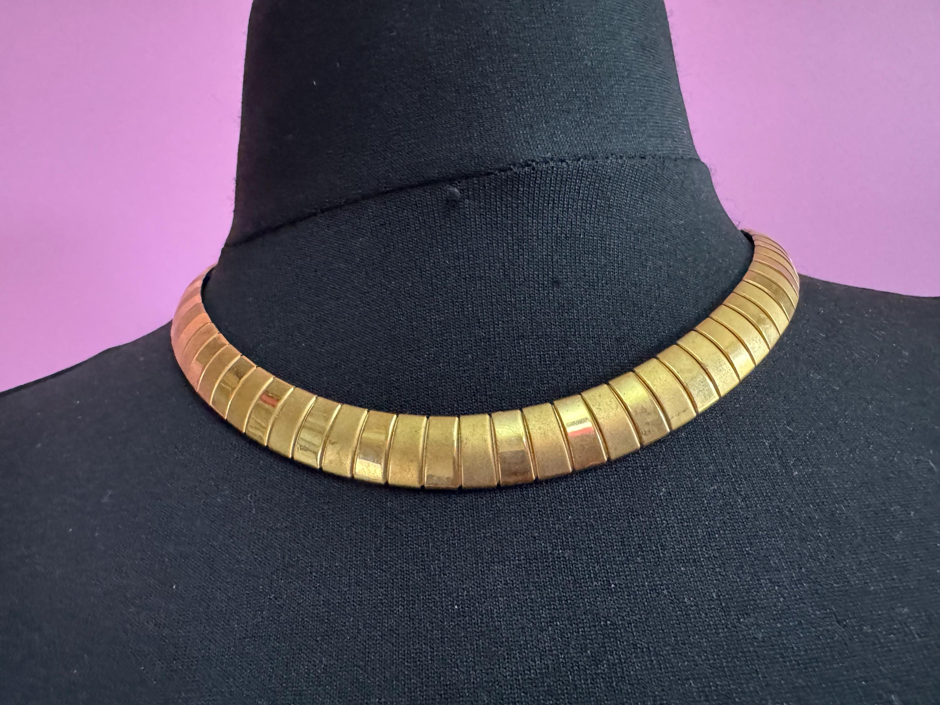 Two tone gold omega choker necklace , vintage 46cm