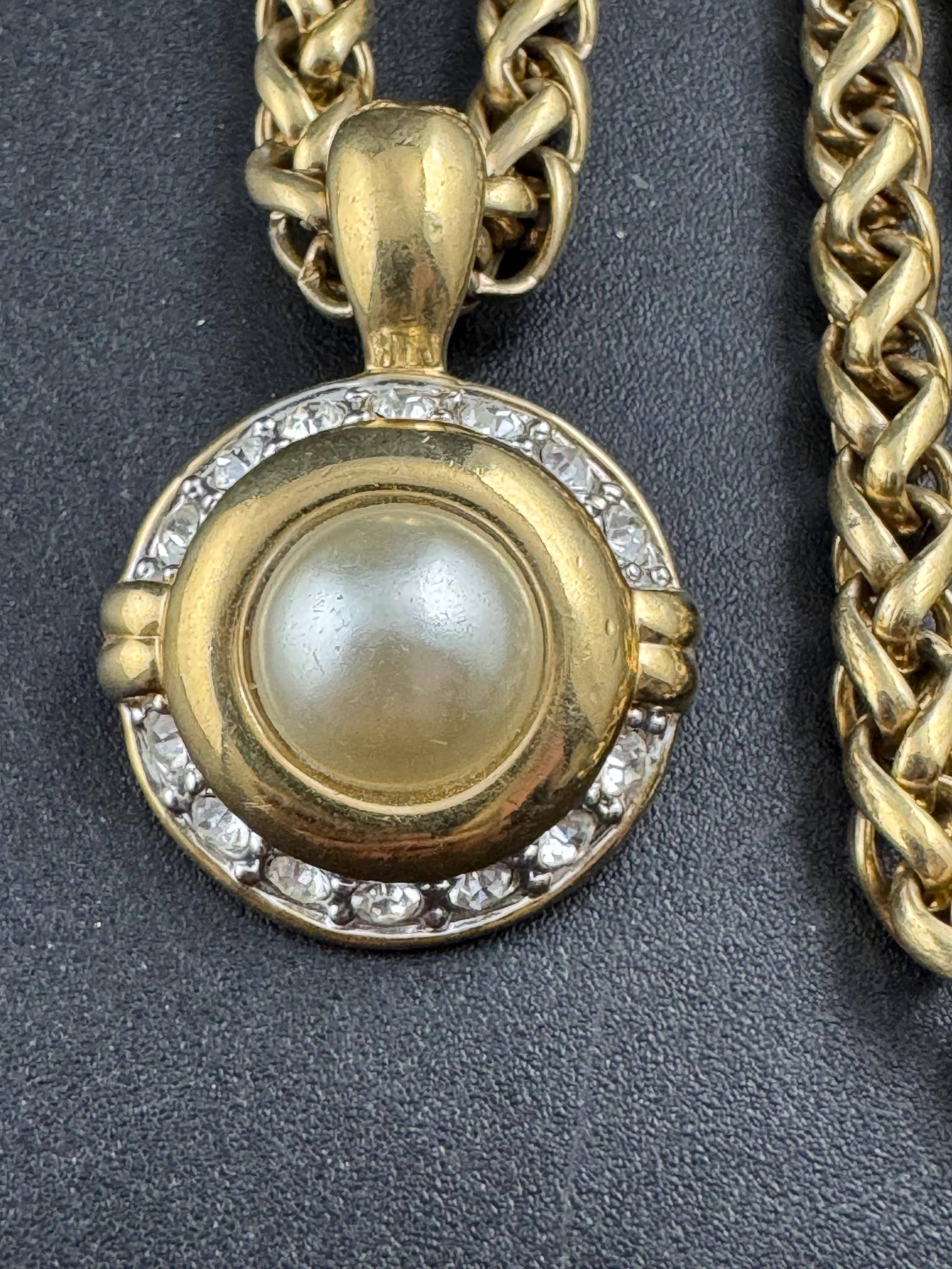 Vintage pearl crystal pendant on a wheat chain necklace, 5mm thick 46cm