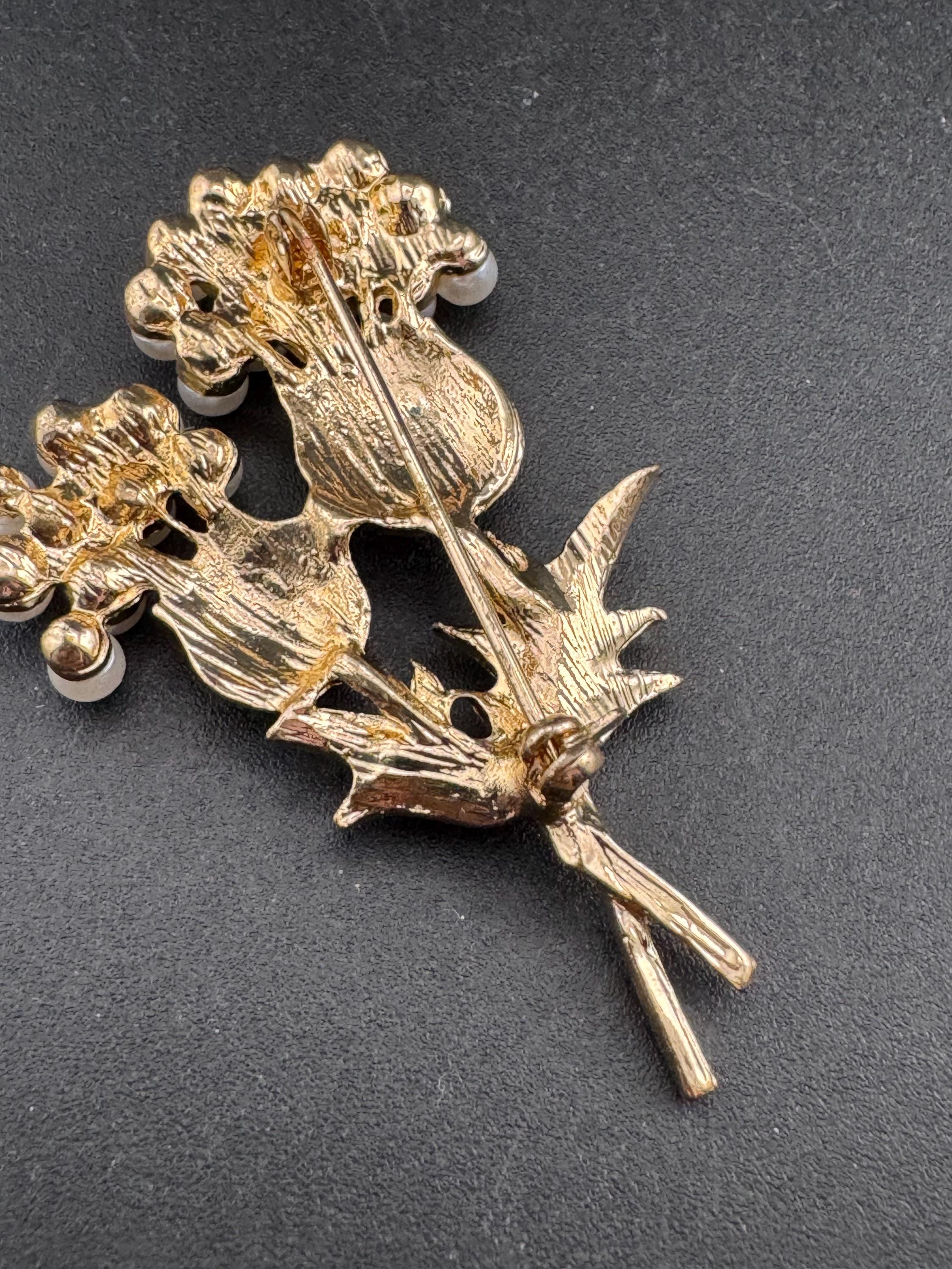 Retro Scottish enamel Purple Thistle Brooch with seed pearls , gold tone