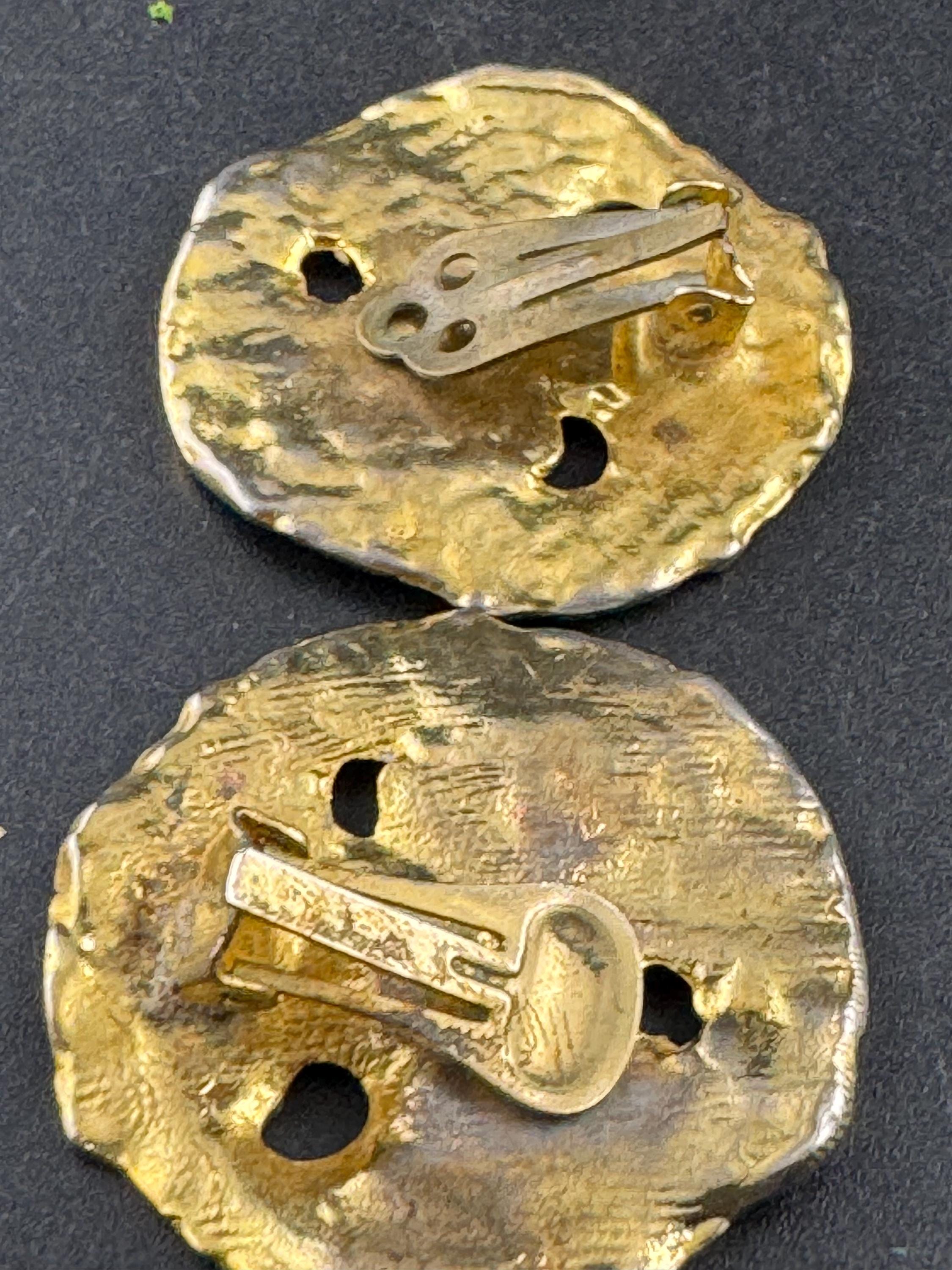 Vintage 3.5cm flat big disc clip on earrings, oversized gold tone