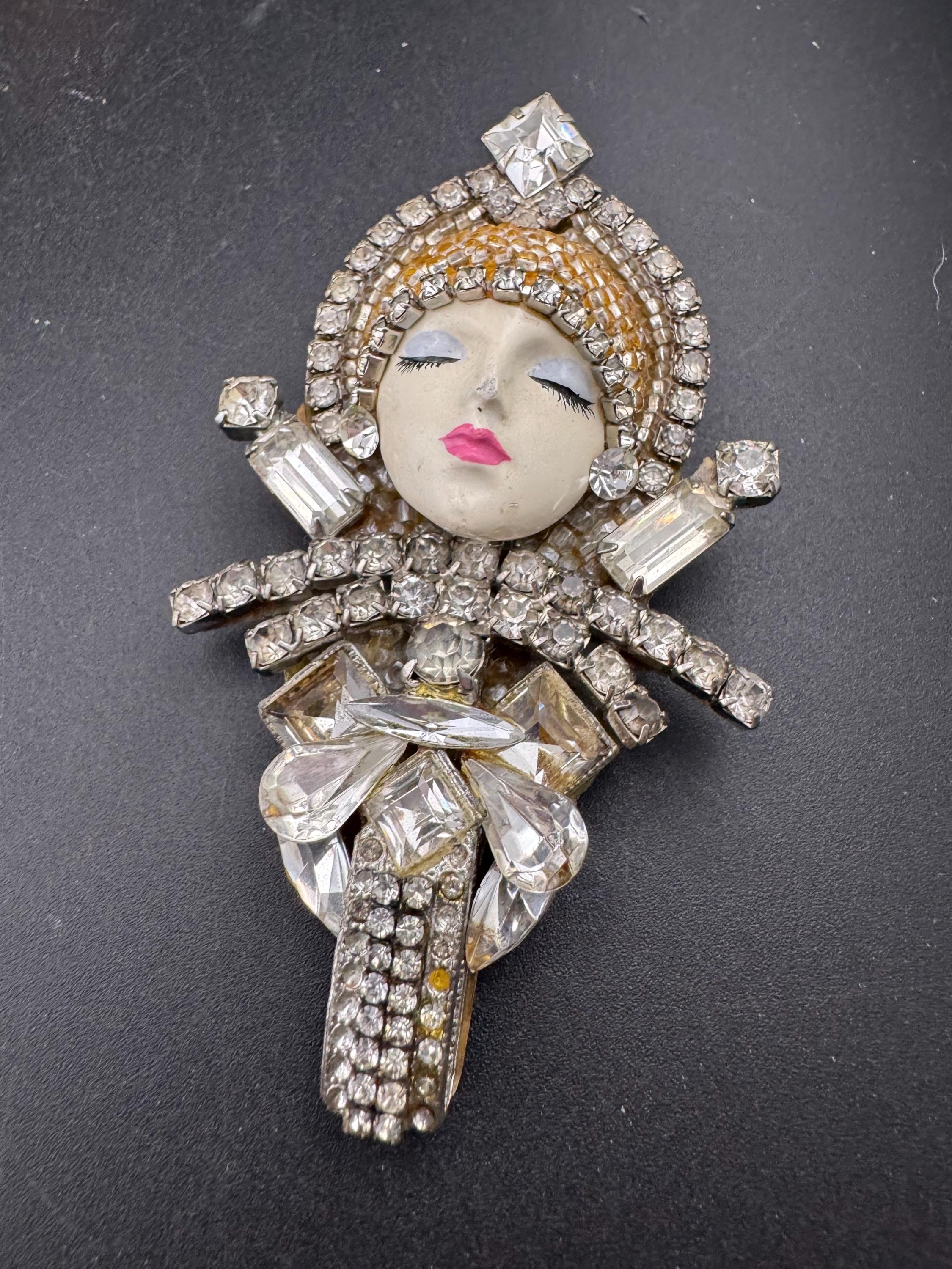 Oversized vintage signed rhinestone flapper face brooch , art deco lady pin 9cm