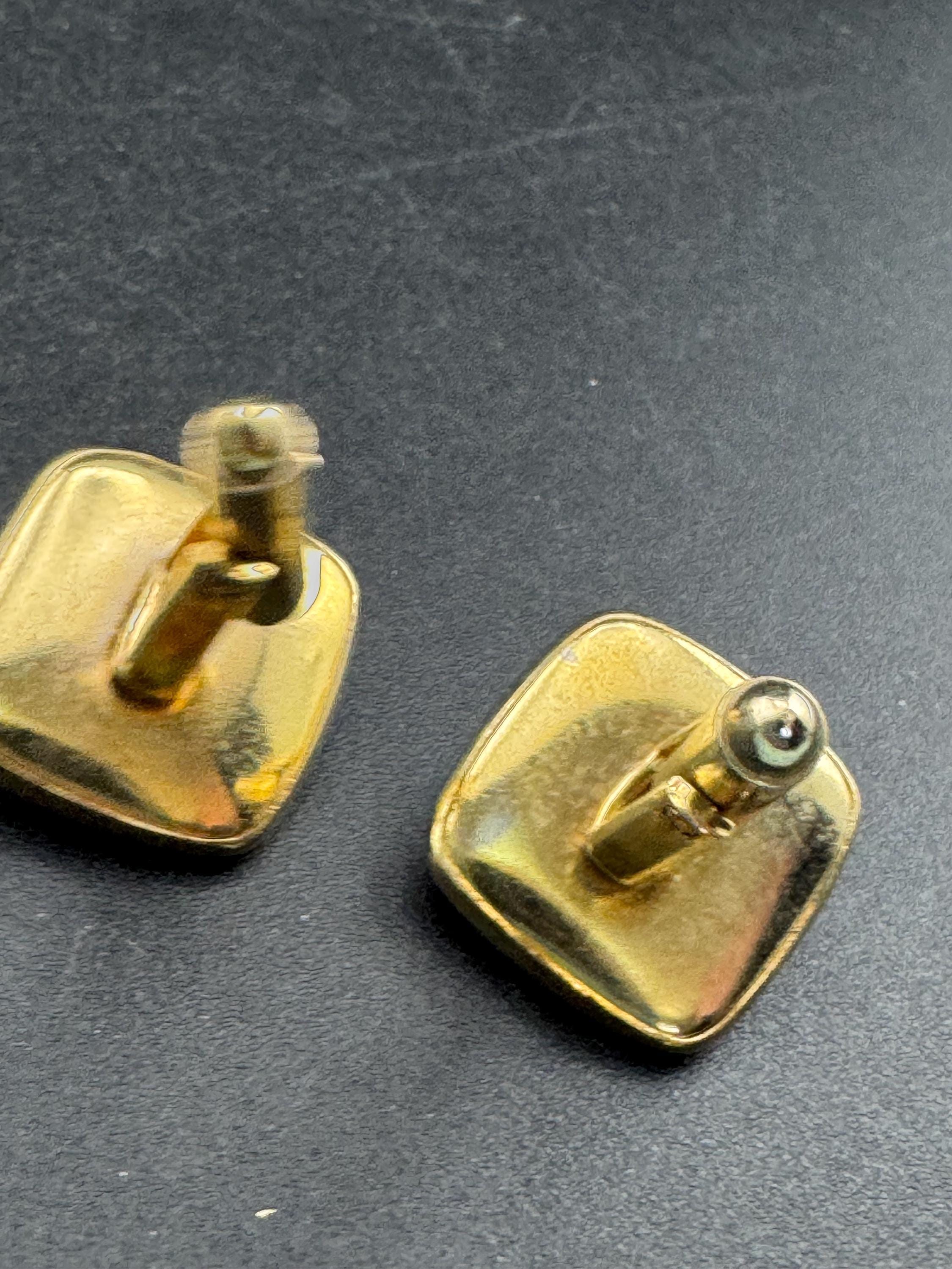 Vintage men’s golfer cufflinks, mid century reverse carved, golf