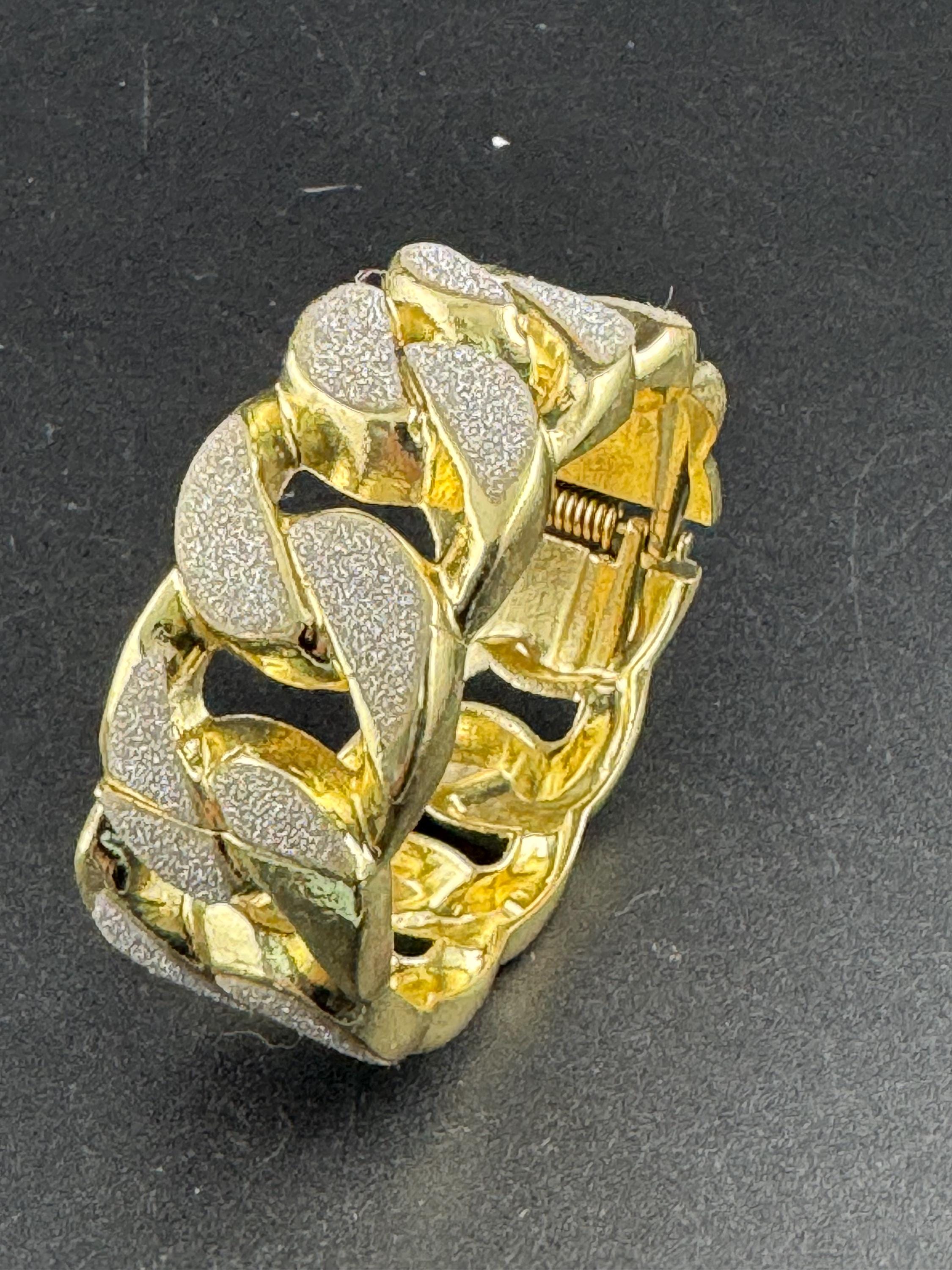 Retro y2k chunky glitter diamanté curb chain hinged clamper bangle