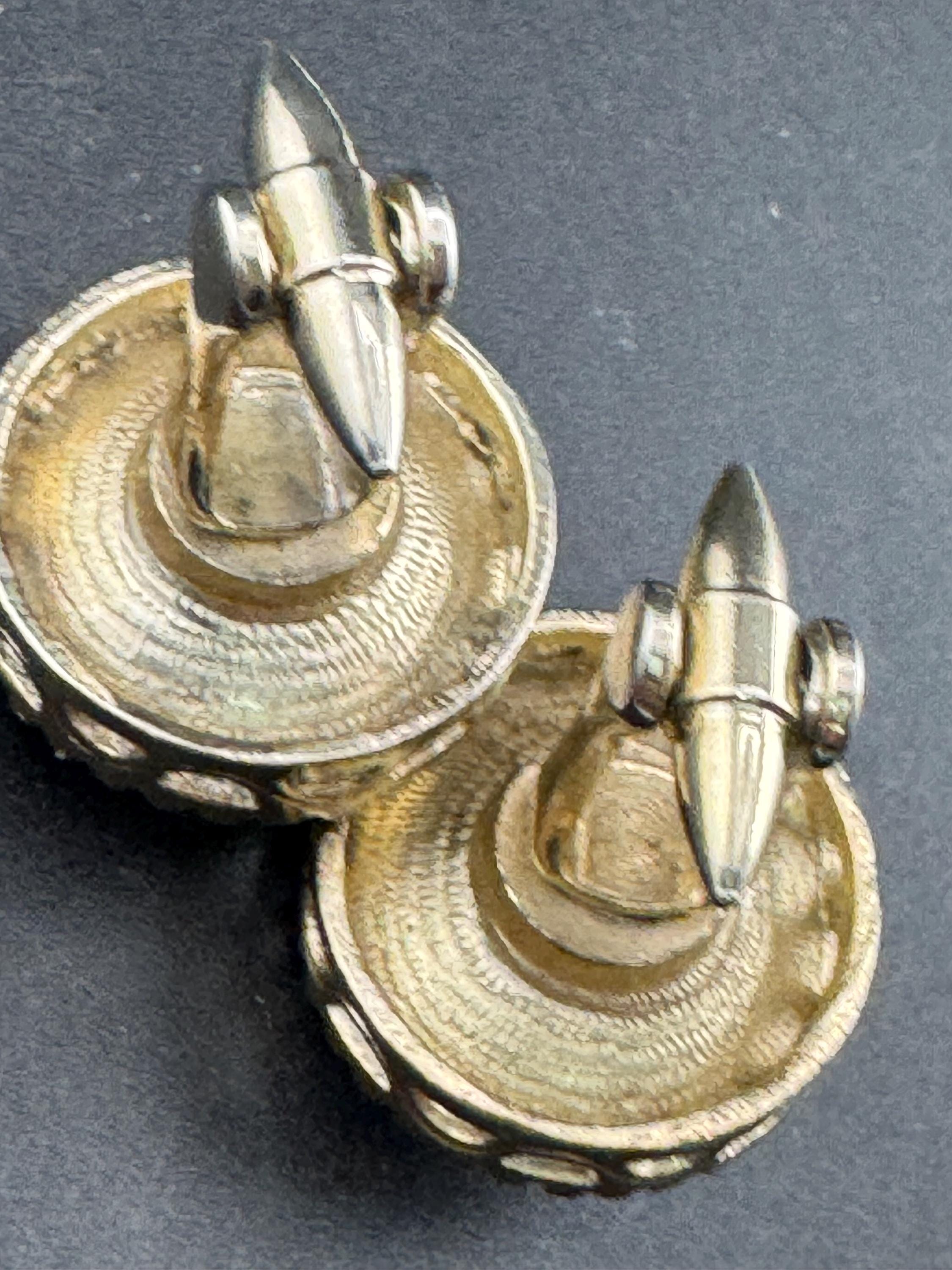 Vintage men’s gold cufflinks with brown green Rivoli crystal Rhinestones, Brutalist 1970s