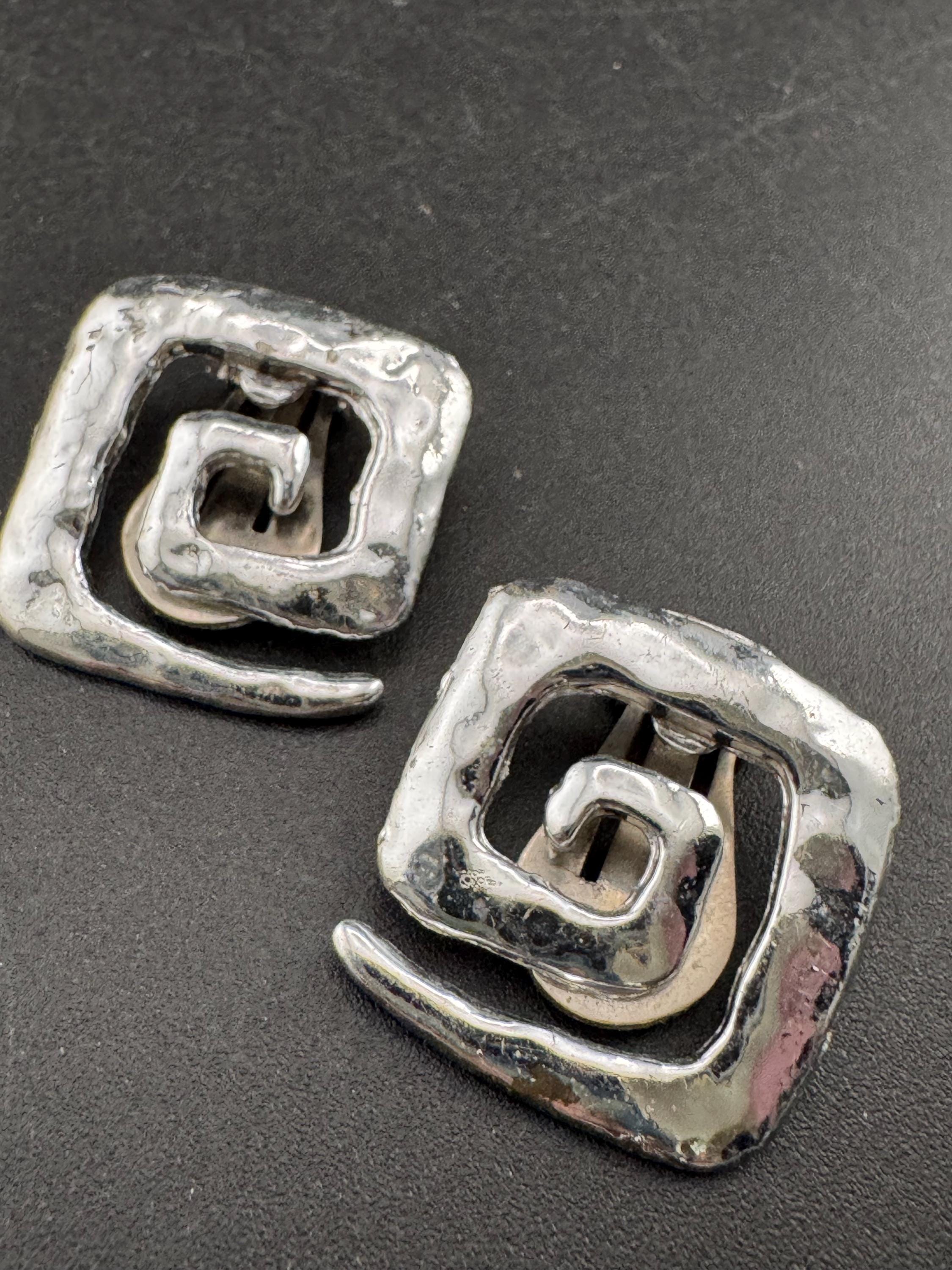 Vintage silver tone glossy Greek key clip on square earrings 80s