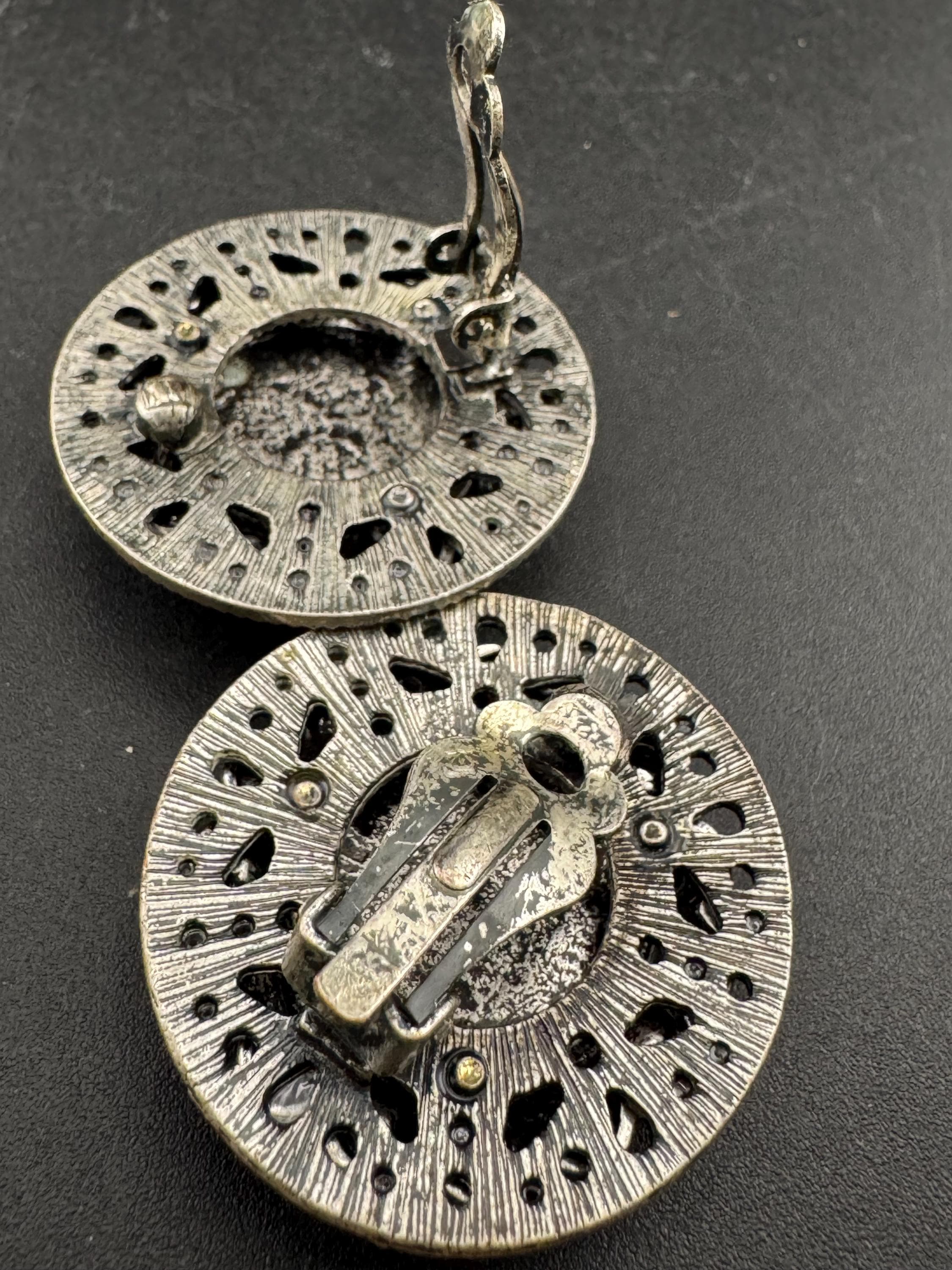 Vintage big silver tone clear diamanté clip on earrings, round studs