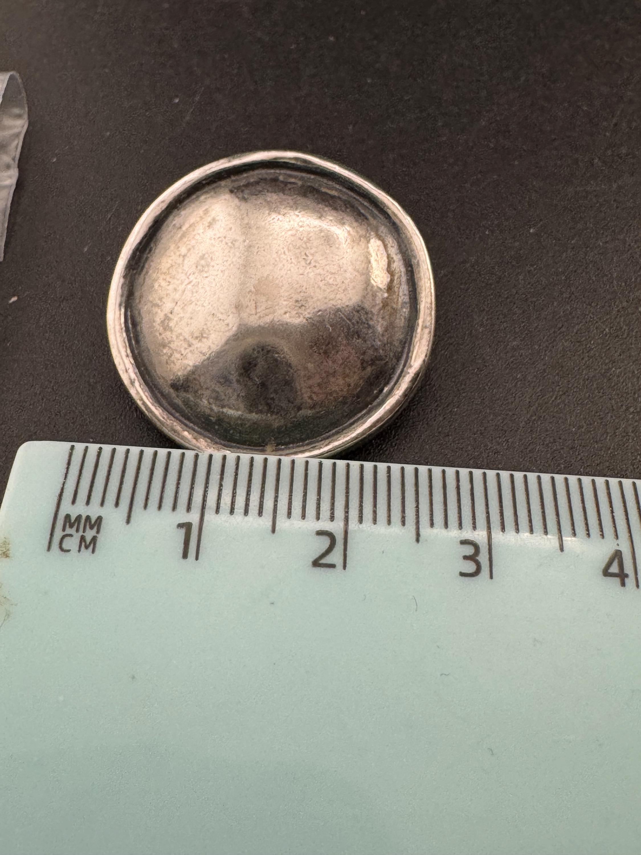 Vintage 2.5cm Silver Disc Earrings: 1990s Button