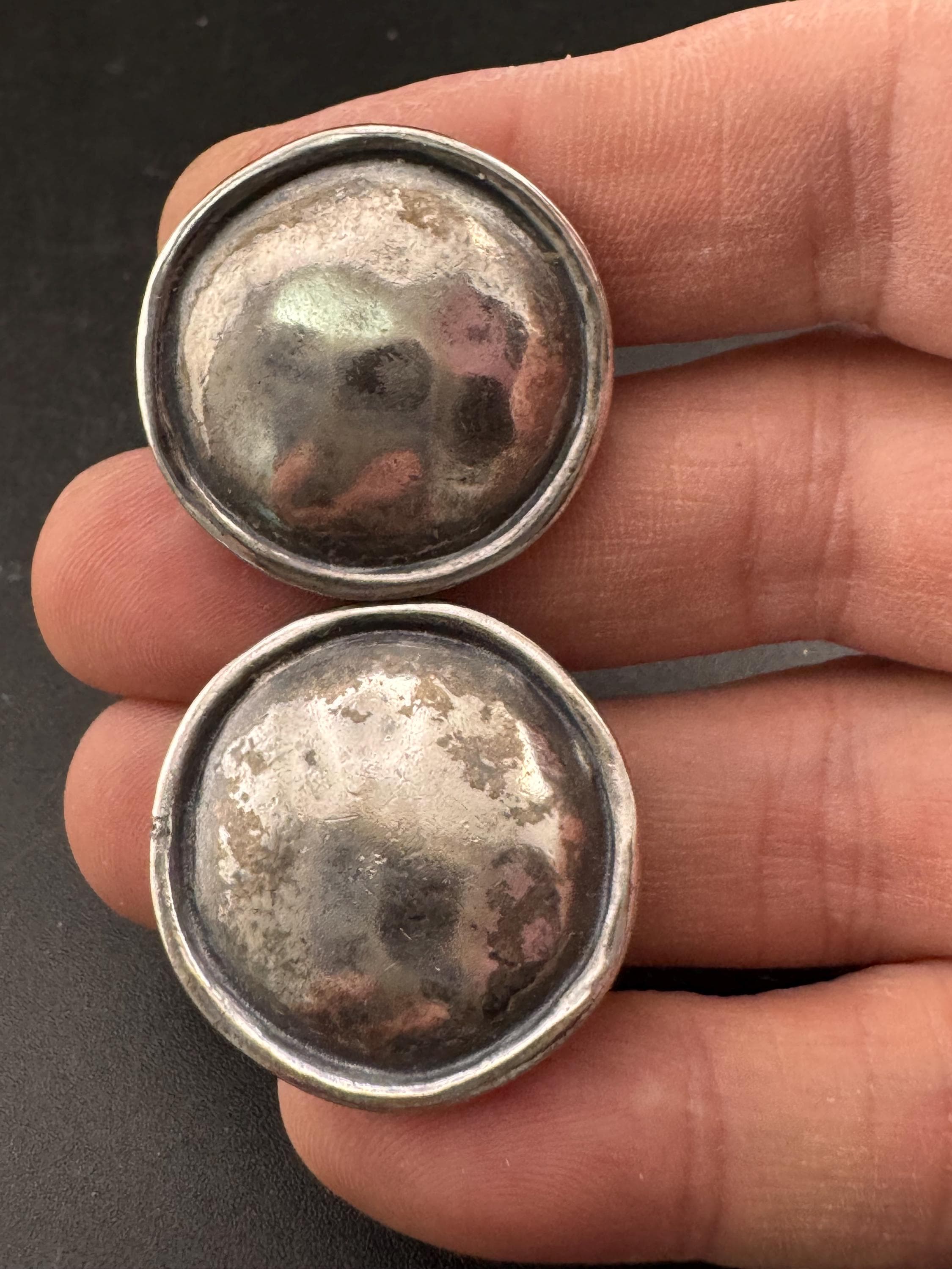 Vintage 2.5cm Silver Disc Earrings: 1990s Button