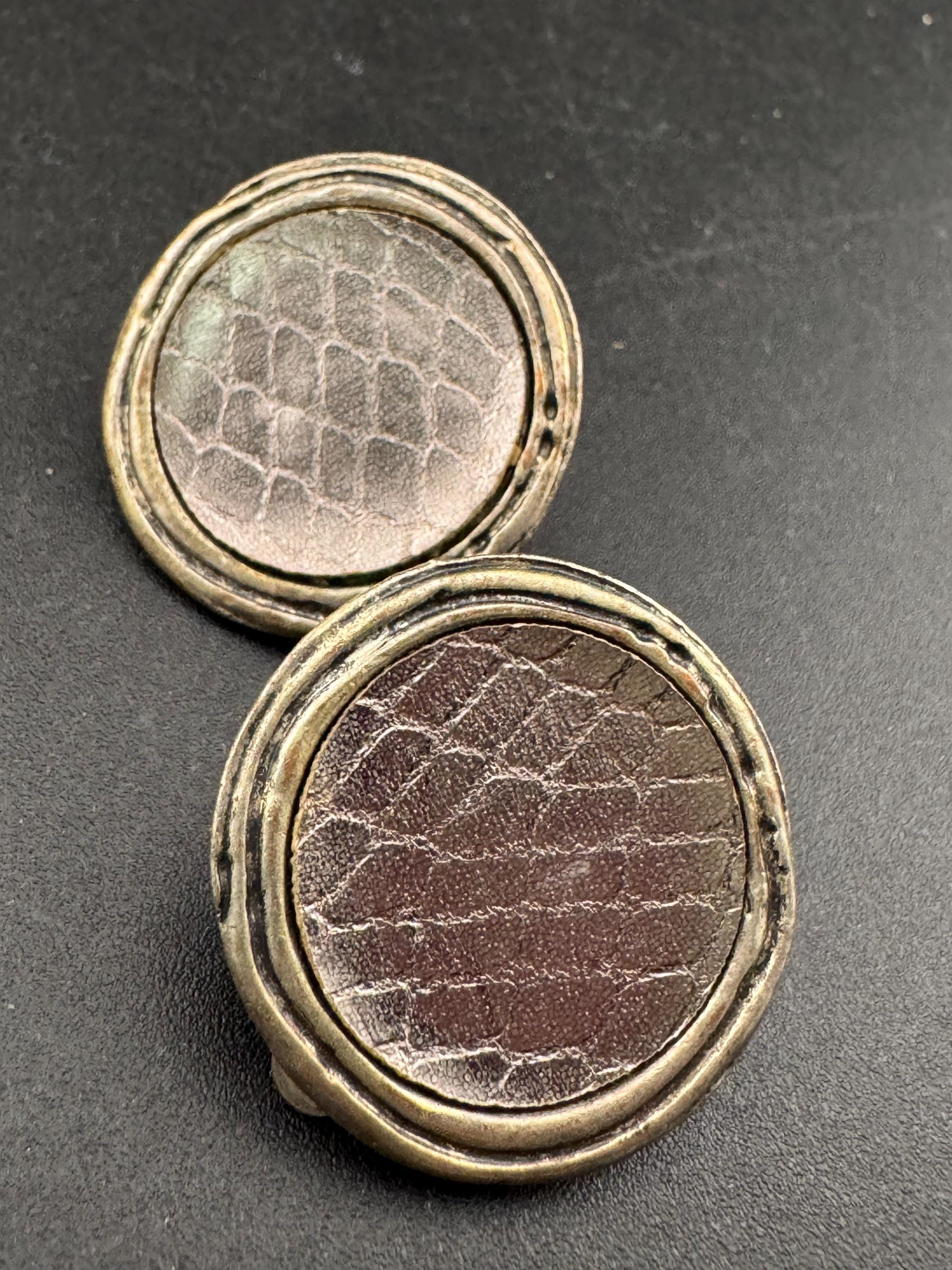 vintage Silver metal snake print insert 2.5cm disc clip on earrings
