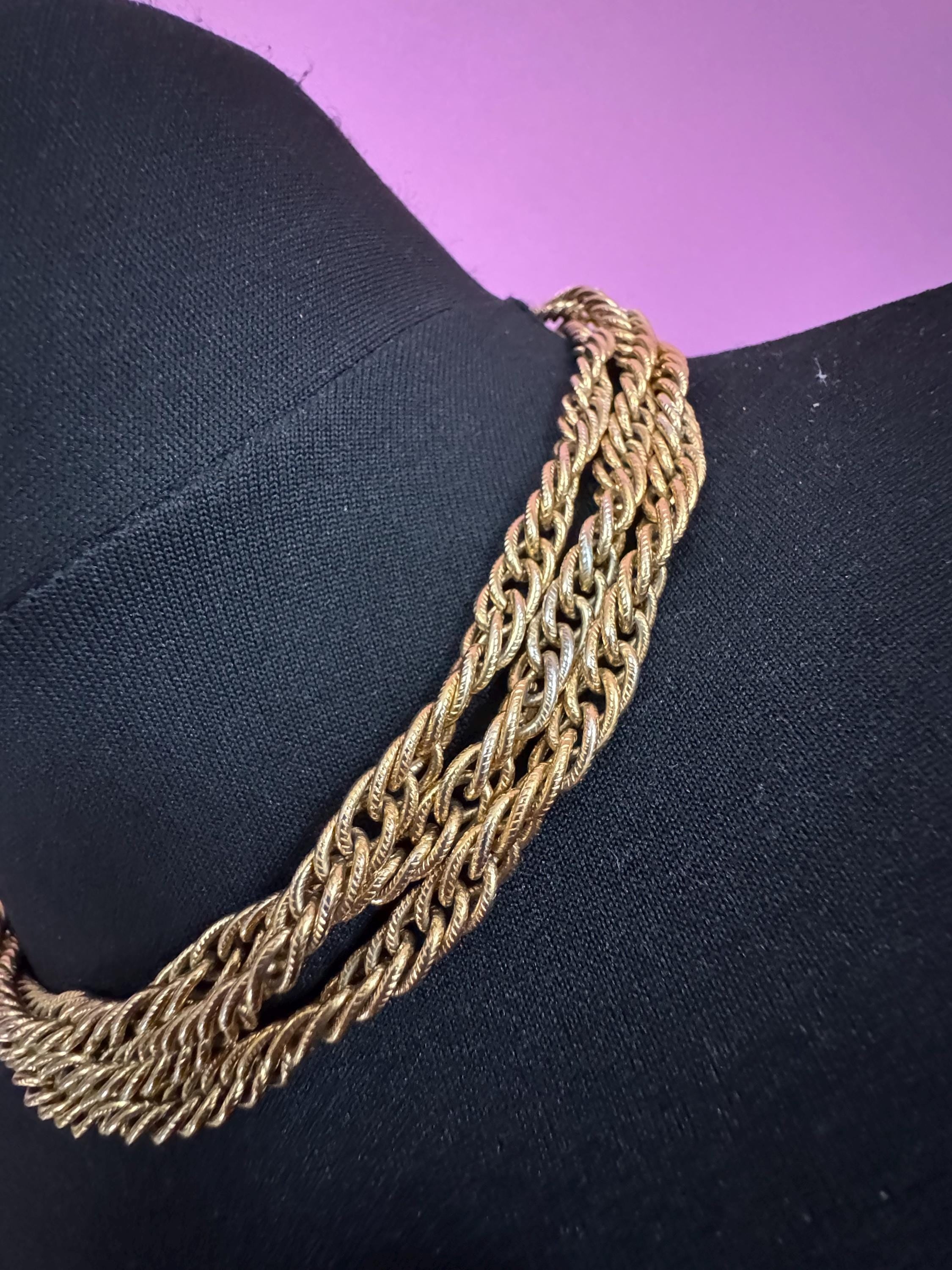 Signed TRIFARI long rope twisted layering chain necklace 140cm, flapper length gold plated