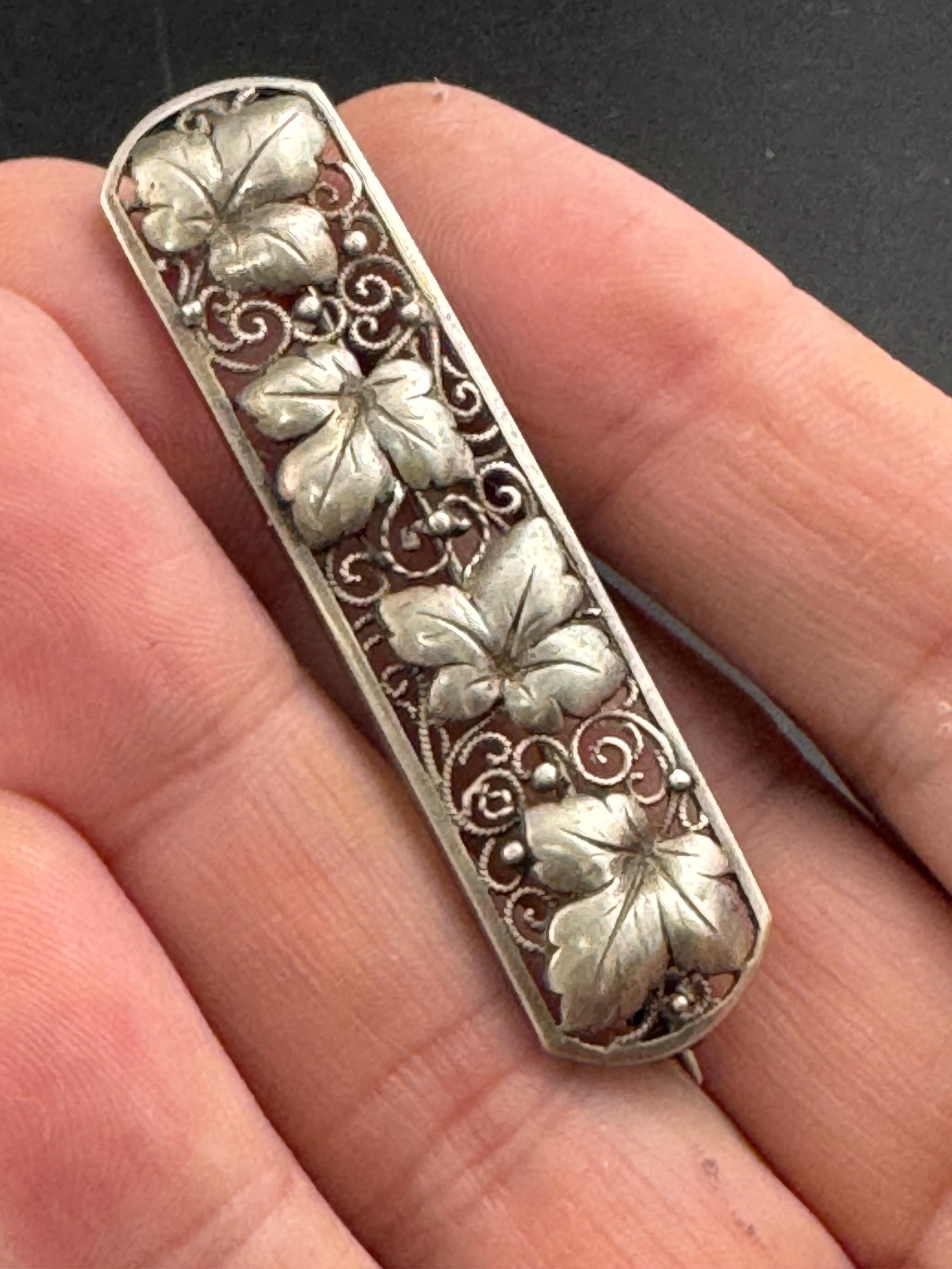 Antique 835 grade continental silver art nouveau leaf bar brooch, 1900s