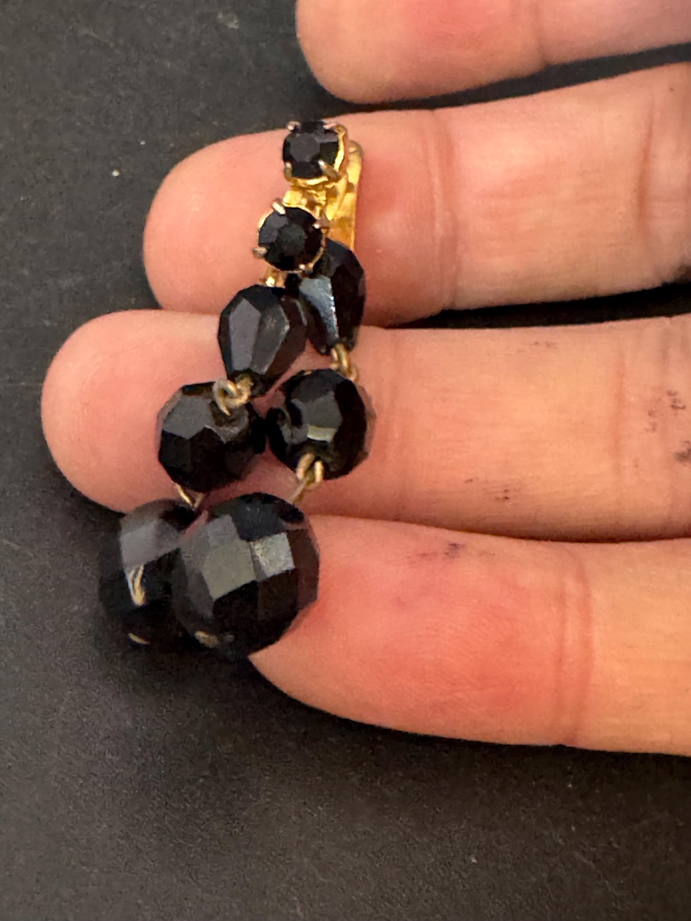 Vintage 5cm black faceted Glass Beaded Drop Earrings: lever back, Pierced