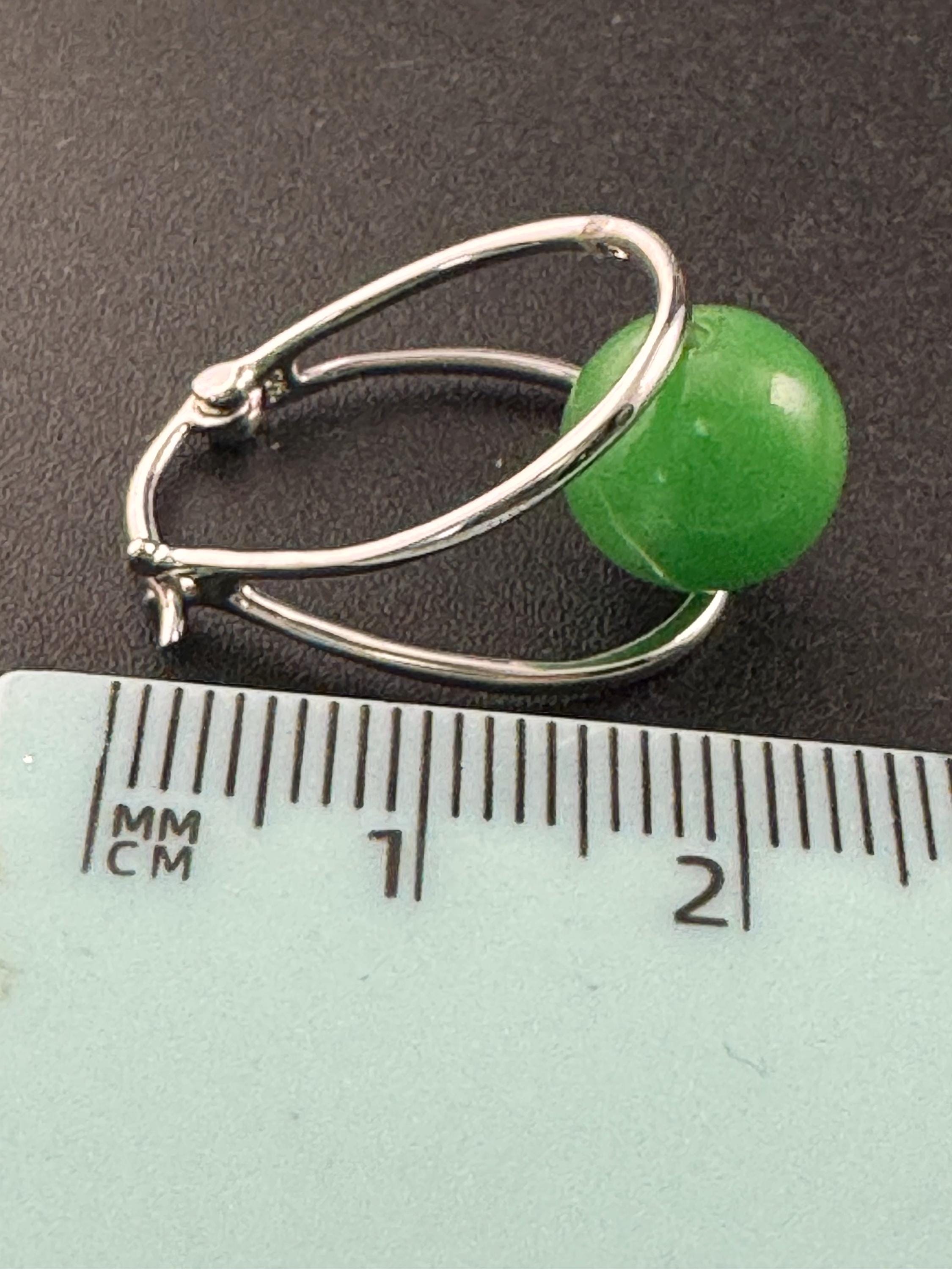 925 sterling silver jade gemstone green 2.5cm hoop earrings for pierced ears 6grams