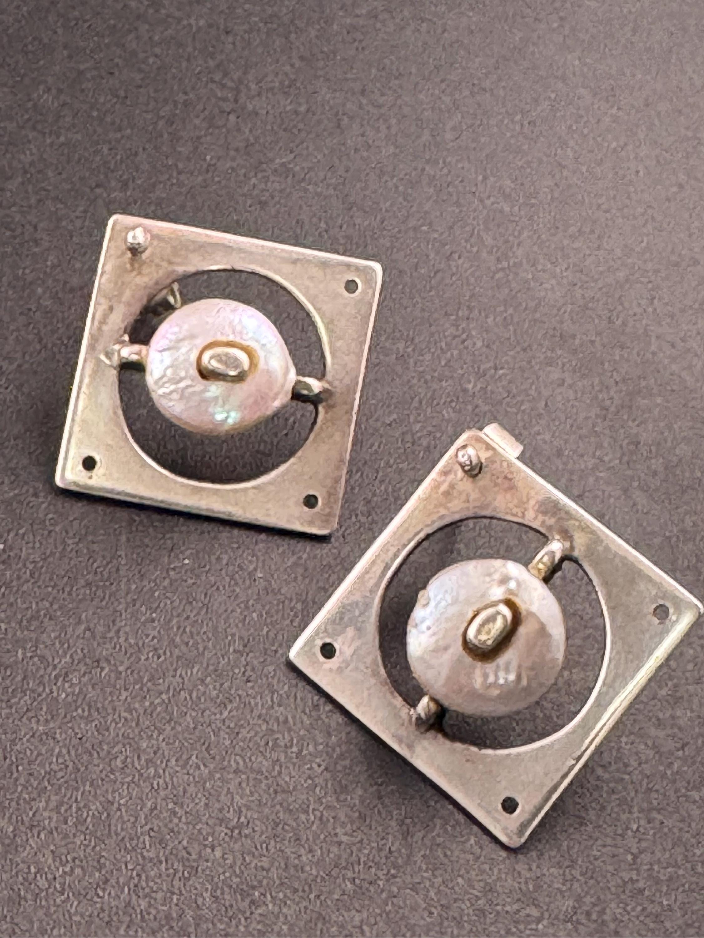 Tested silver artisan natural pearl brutalist square earrings 925, modernist pierced studs