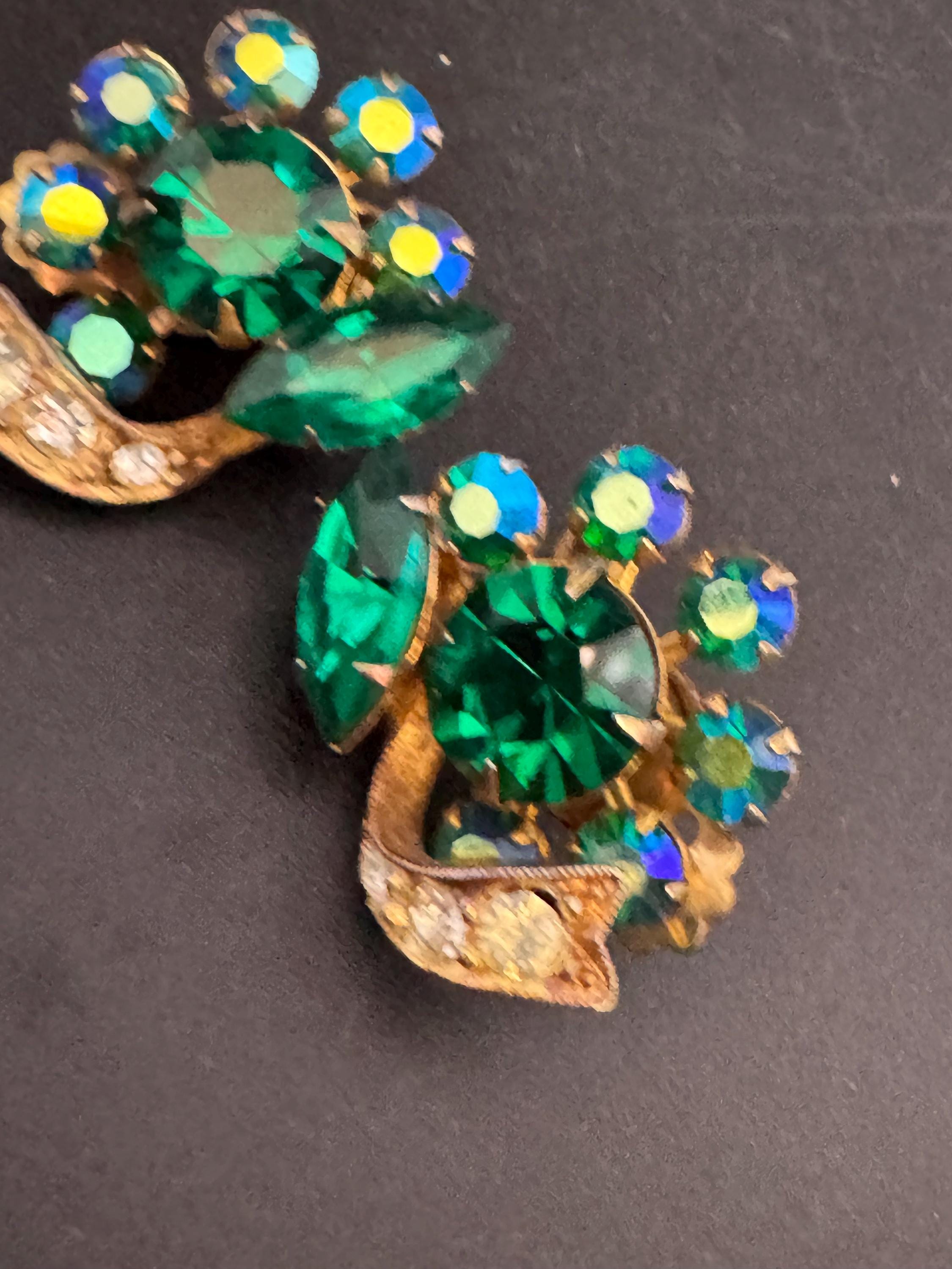 Vintage AB emerald green rhinestone Clip On Earrings Gold Tone