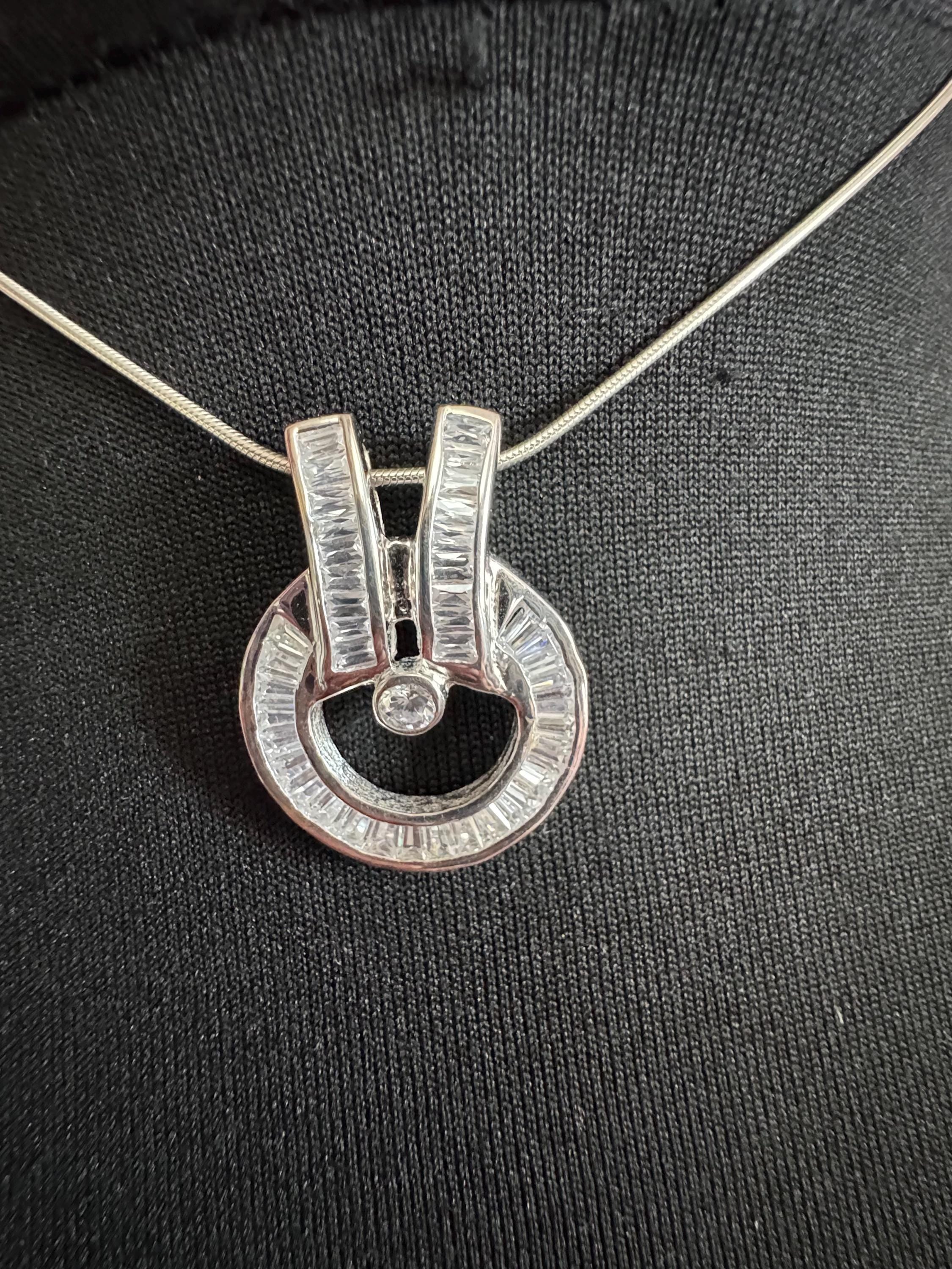 925 binder sterling silver baguette diamanté pendant necklace
