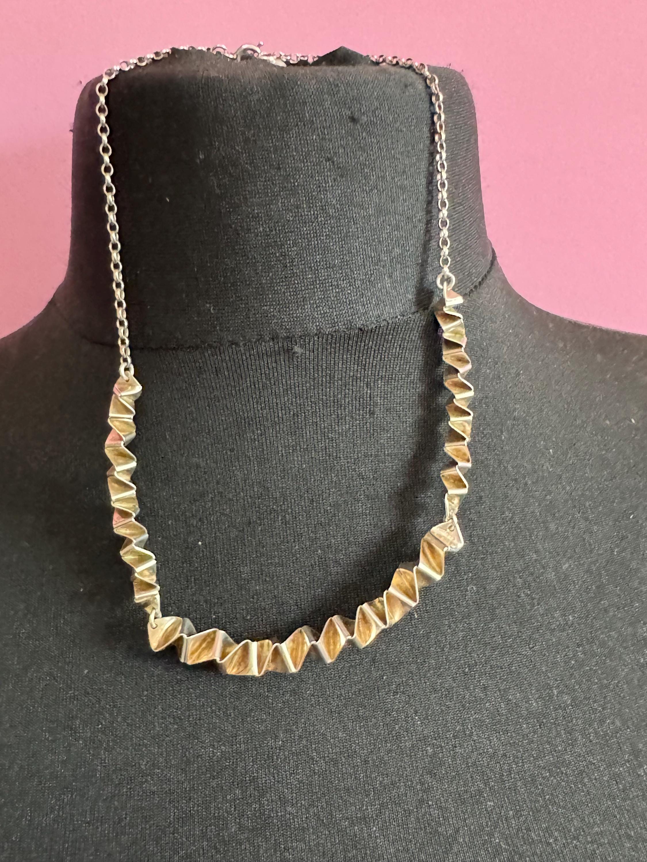 Petite chunky Artisan vintage 925 sterling silver modernist choker necklace 38cm