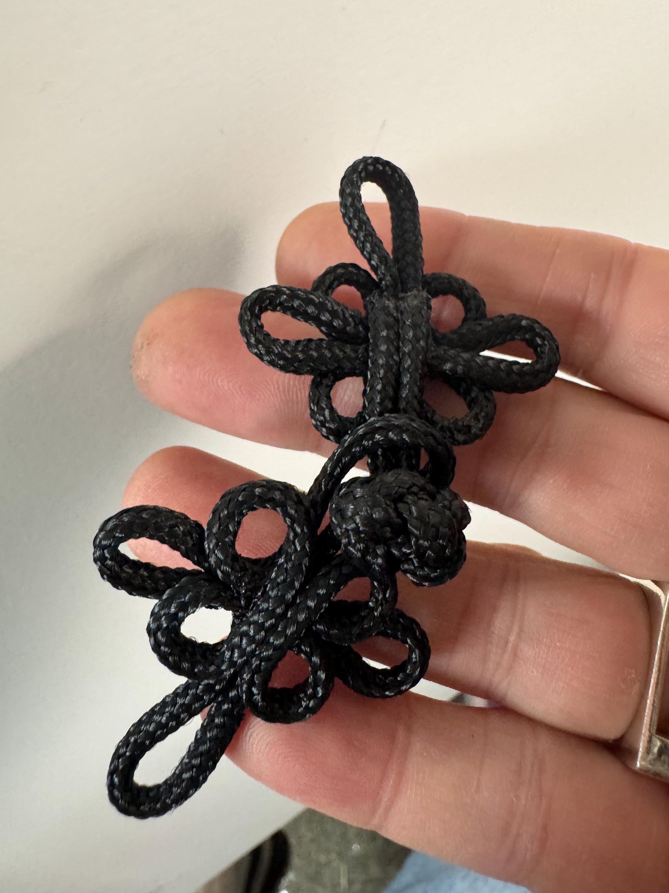 1 x Chinese knot buttons, frog closures,  cheongsam fasteners,  black