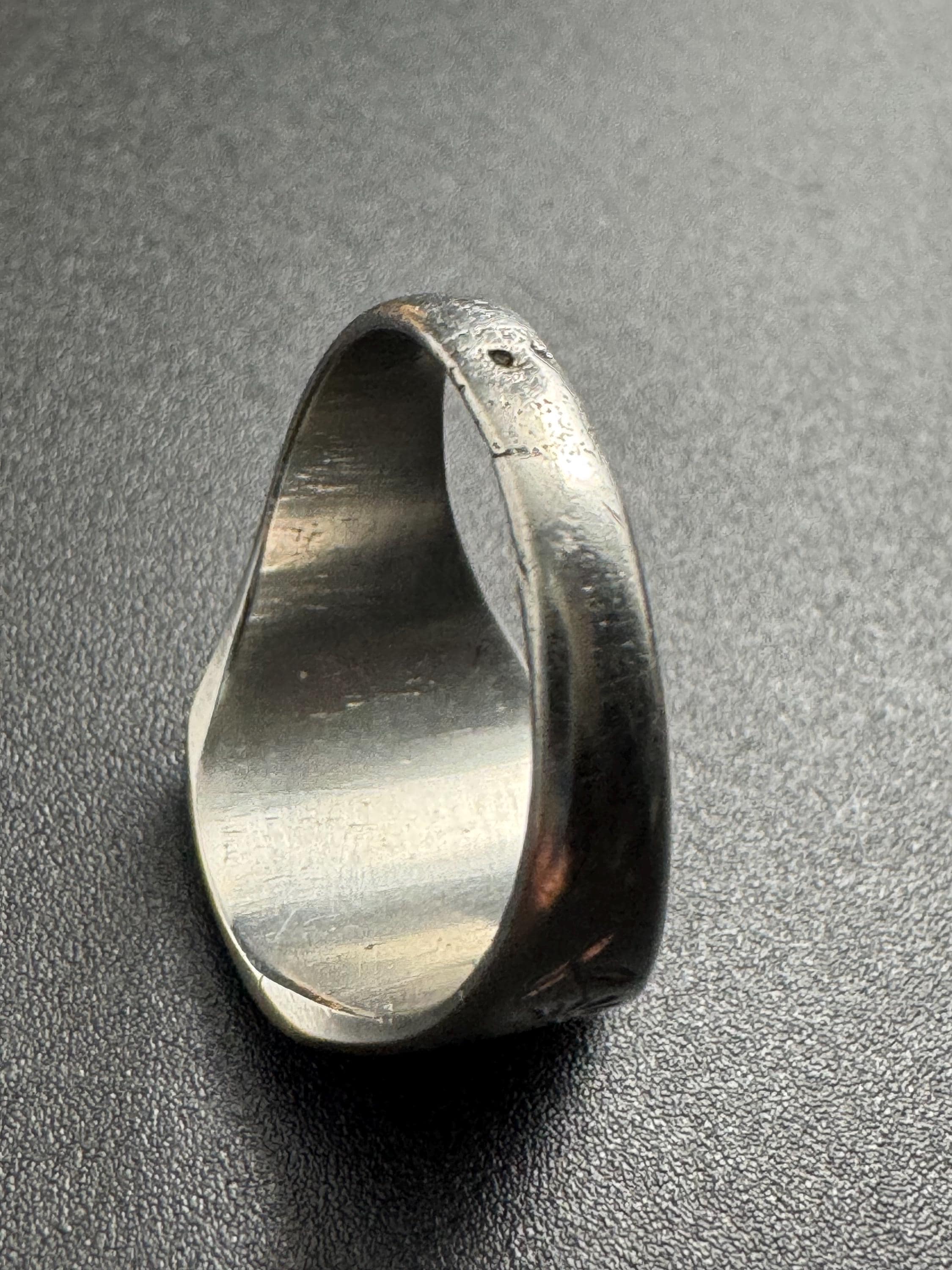 1953 Korean War men’s military 925 silver signet ring, hand etched size UK T