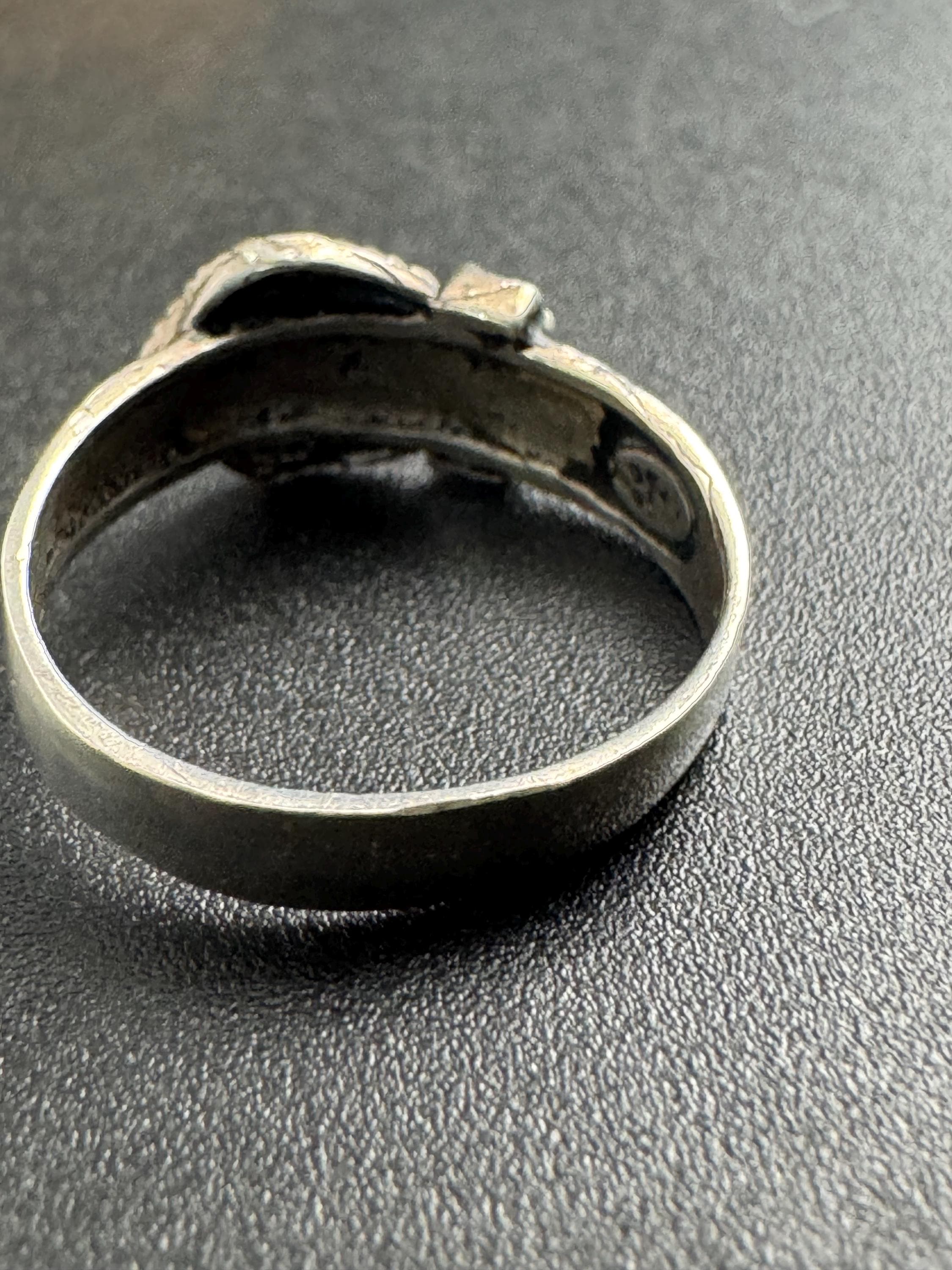 Antique Edwardian sterling silver sapphire paste set buckle ring size P