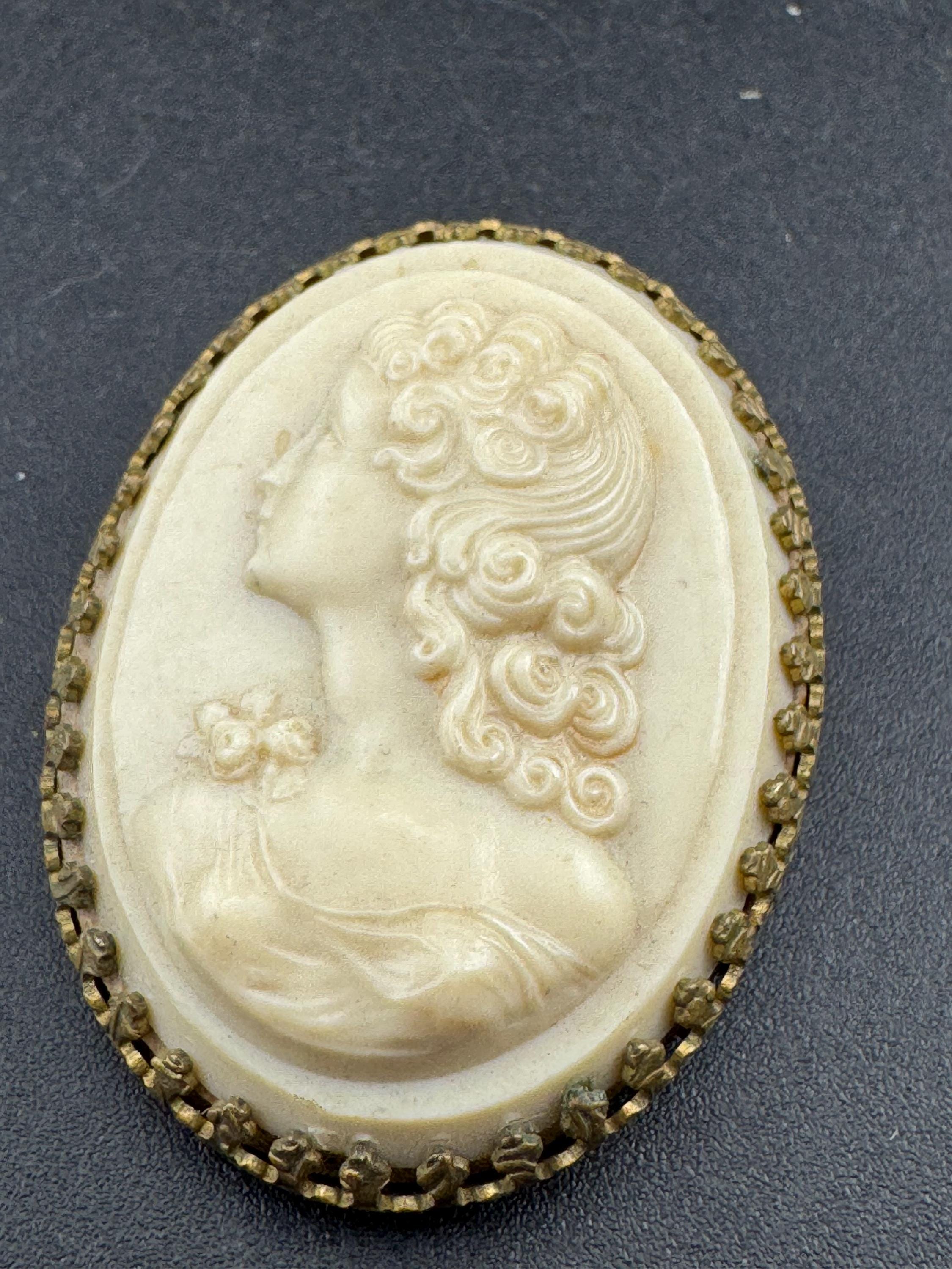 Vintage cream celluloid framed lady cameo brooch, French early plastic