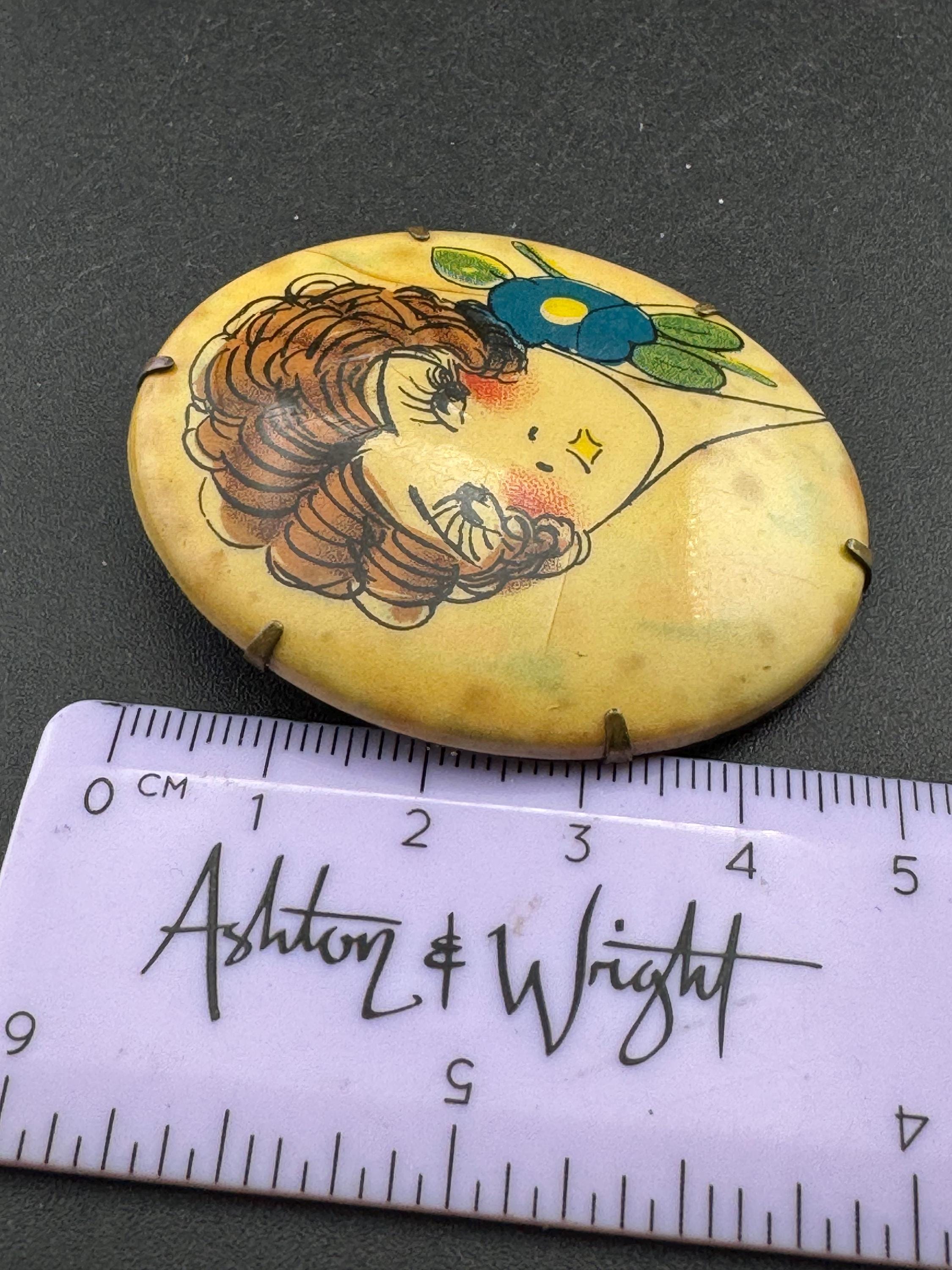 Vintage celluloid cream art deco lady Figural brooch, c clasp early plastic