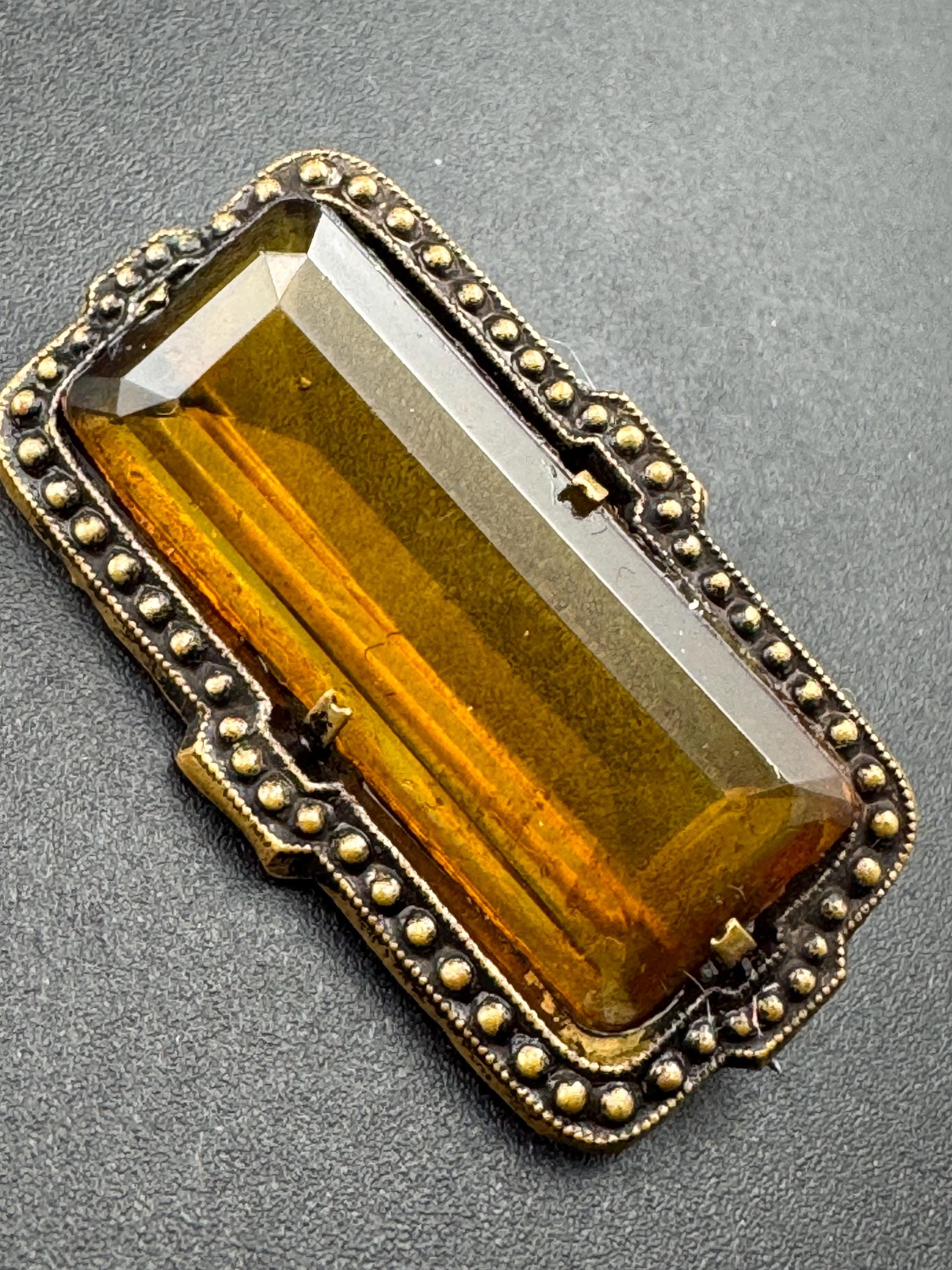 Edwardian Orange citrine glass cabochon brooch old c clasp gold metal